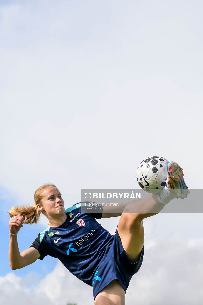 Julie Blakstad