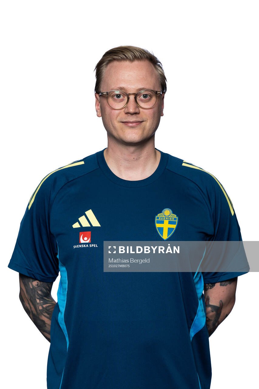 Chef Anton Hallén of the Swedish women's national football