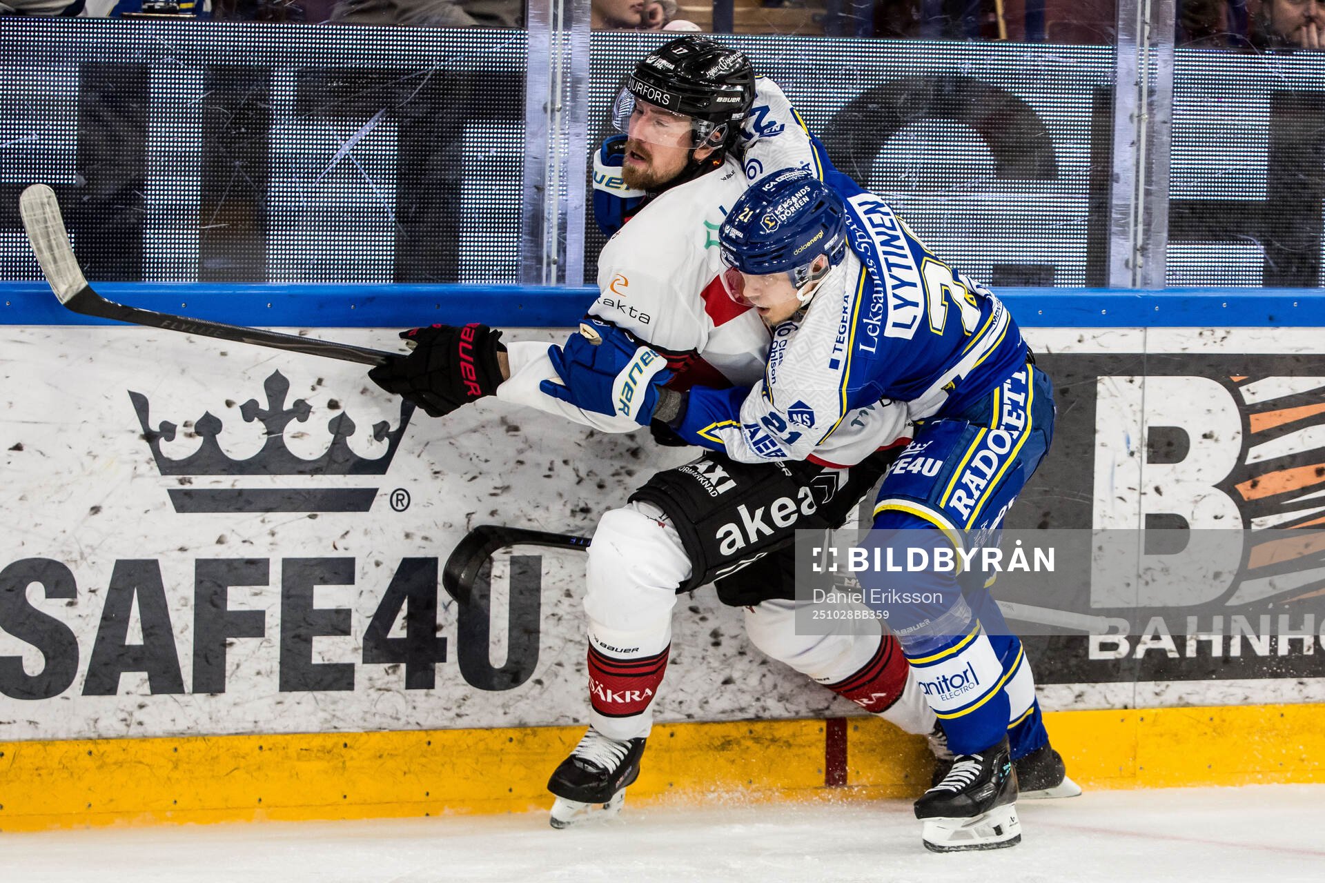 Malmö Redhawks Johan Ivarsson och Leksands Joonas Lyytinen