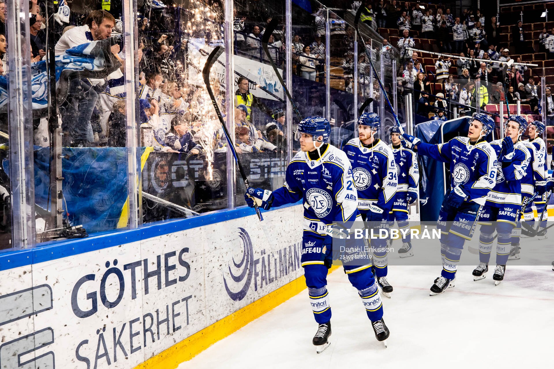 Leksands spelarna jublar