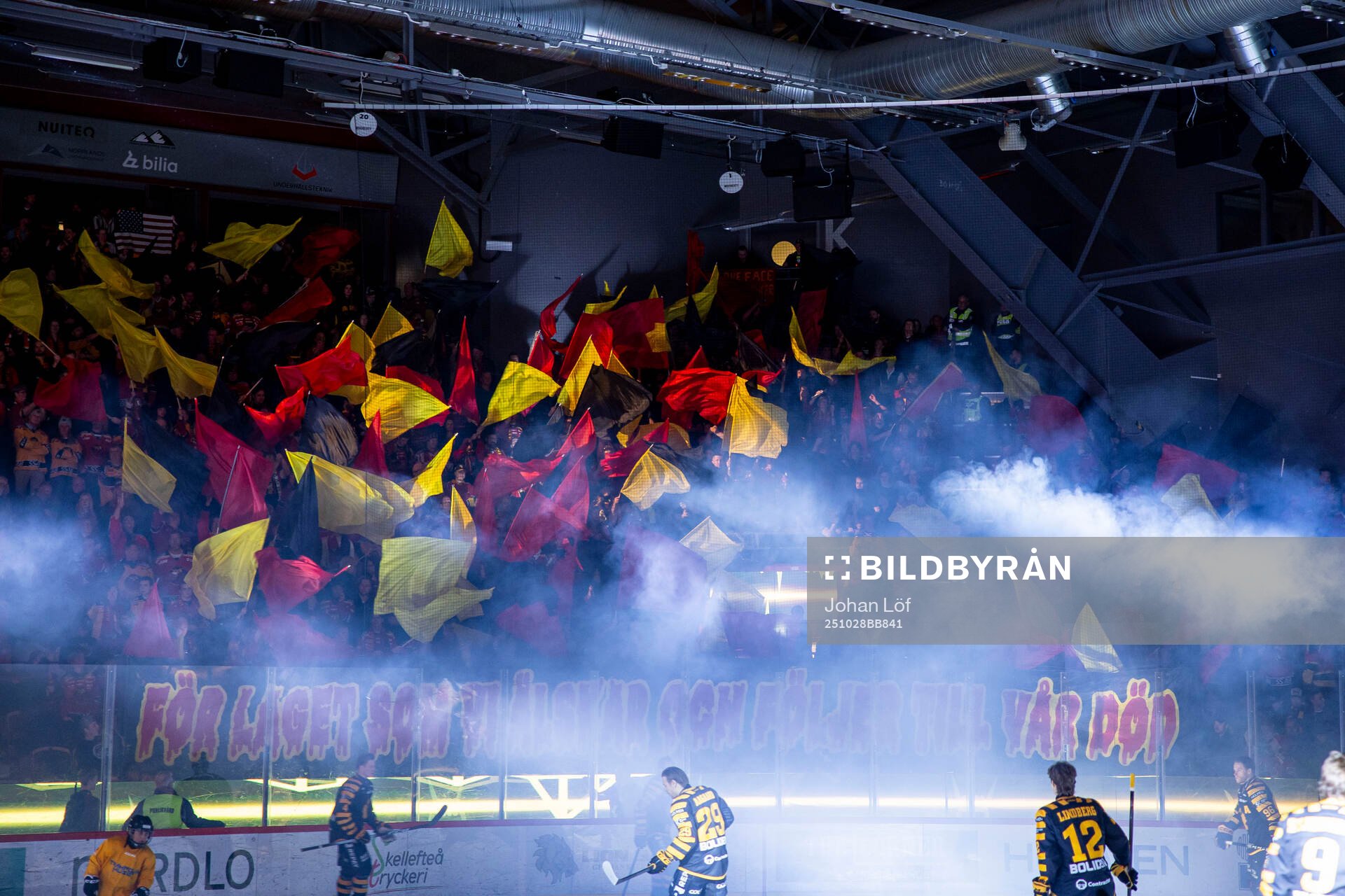Luleås klack innan ishockeymatchen i SHL mellan