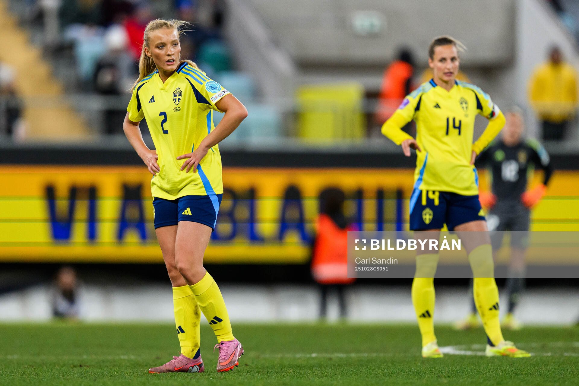 Smilla Holmberg and Nathalie Björn of Sweden