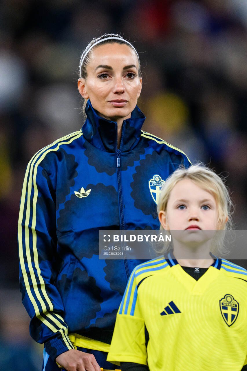 Kosovare Asllani of Sweden at lineup