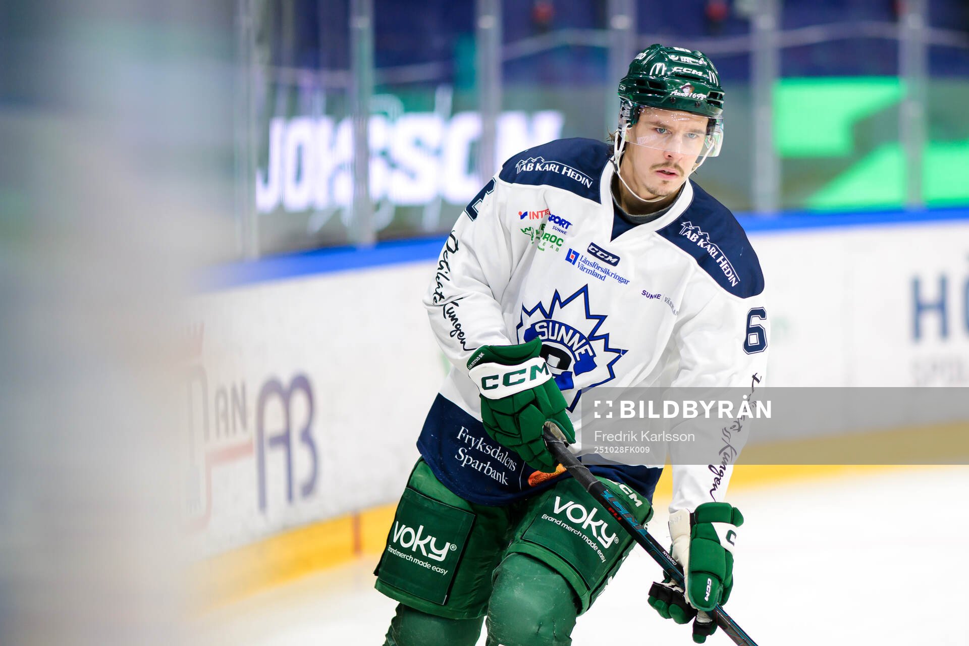 Färjestads Joakim Nygård bär en Sunne IK tröja