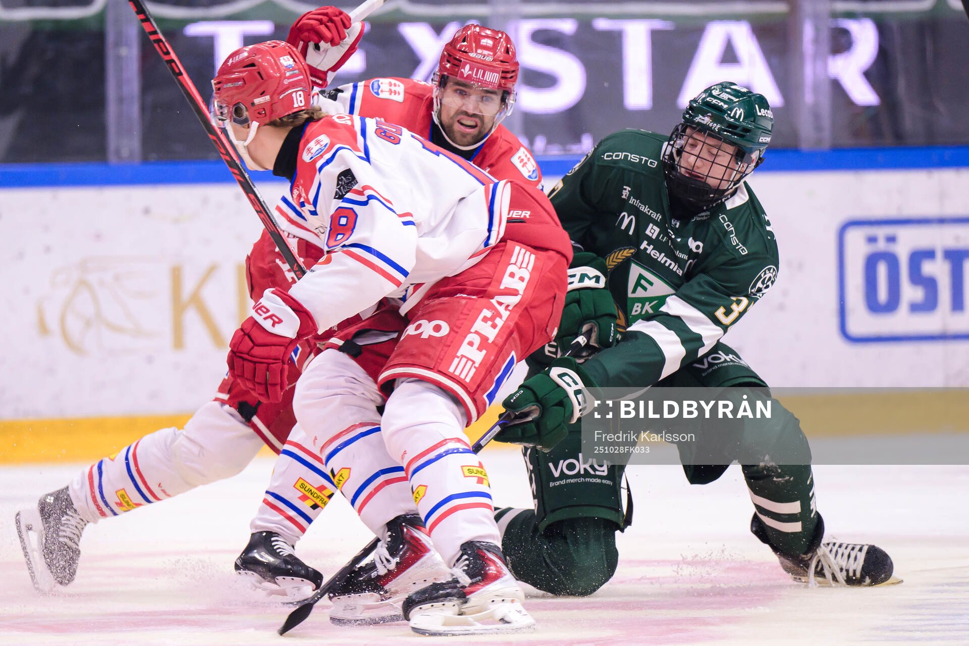 Timrås Emil Pettersson och Färjestads Samuel Eriksson