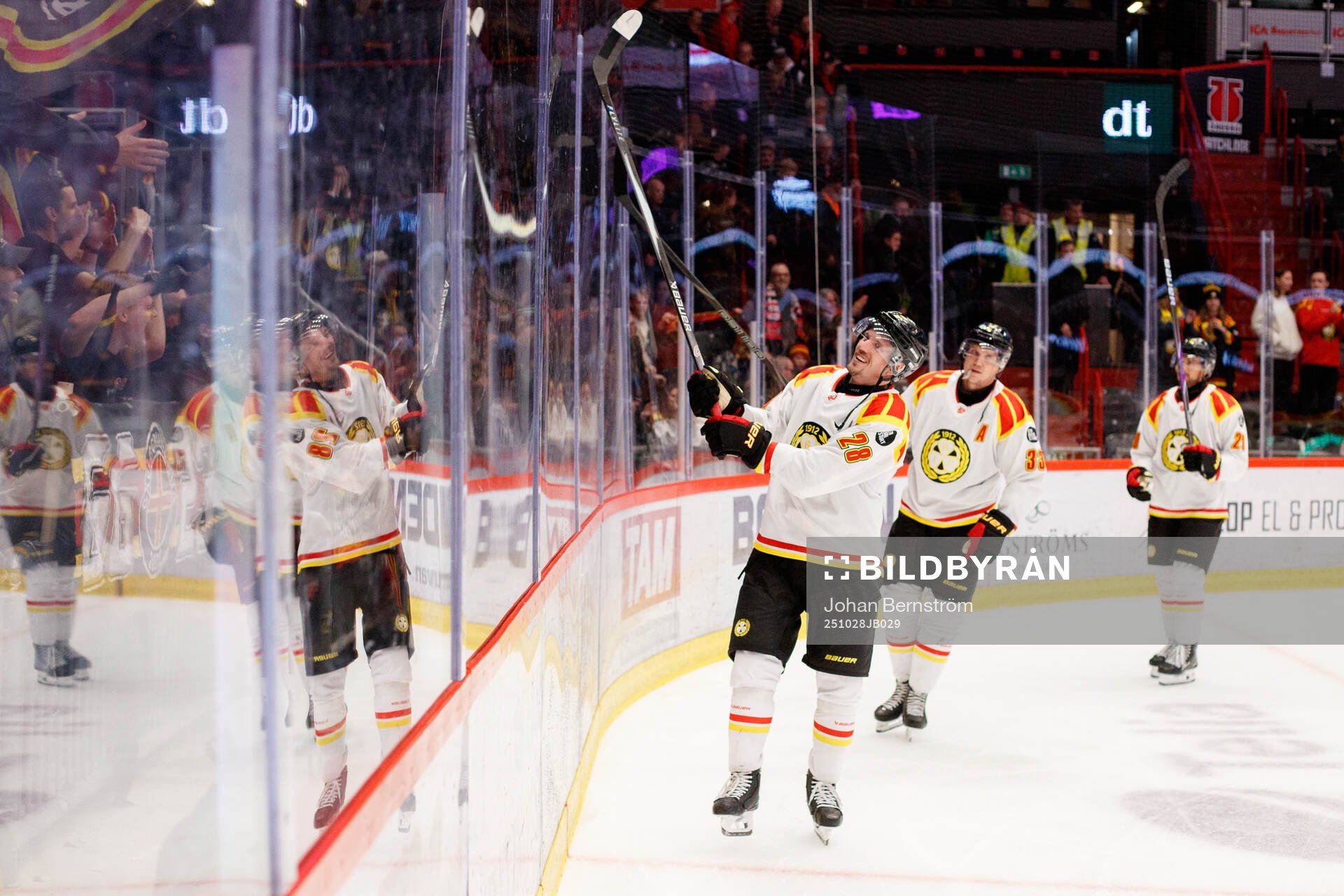 Brynäs Johannes Kinnvall jublar