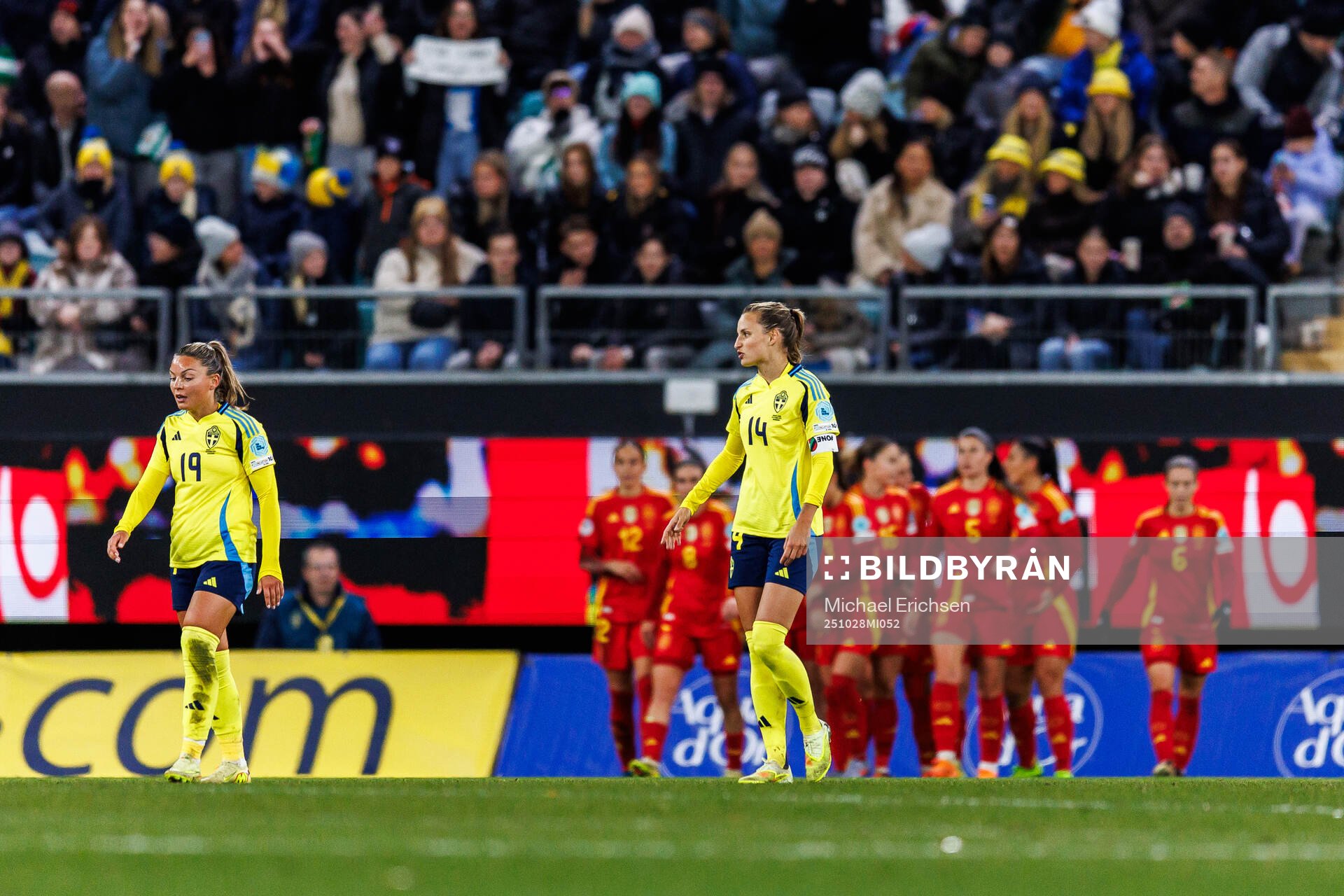 Johanna Rytting Kaneryd and Nathalie Björn of Sweden look