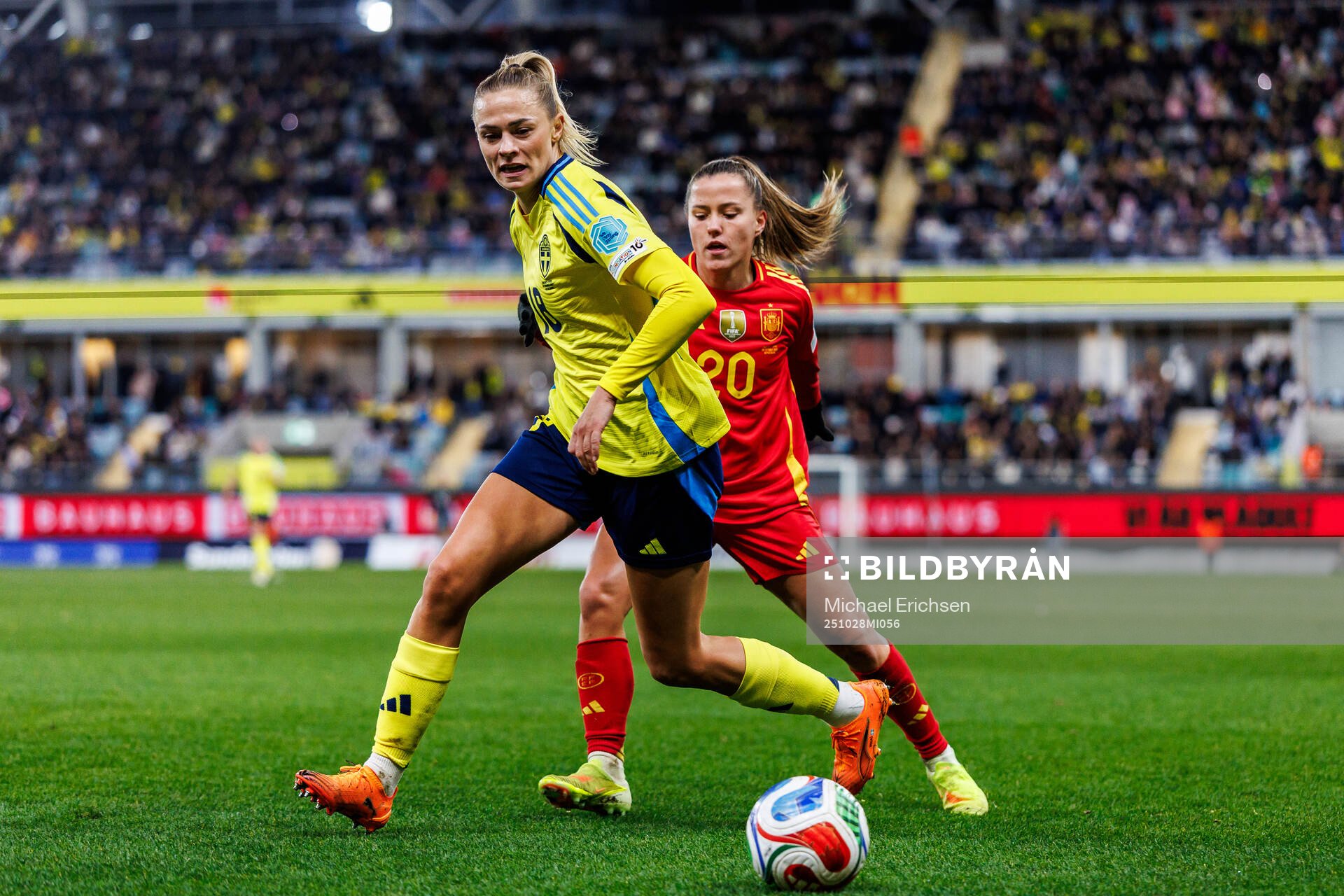 Fridolina Rolfö of Sweden and Claudia Pina of Spain