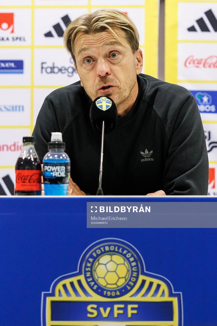 Head coach Tony Gustavsson of Sweden at a press conference
