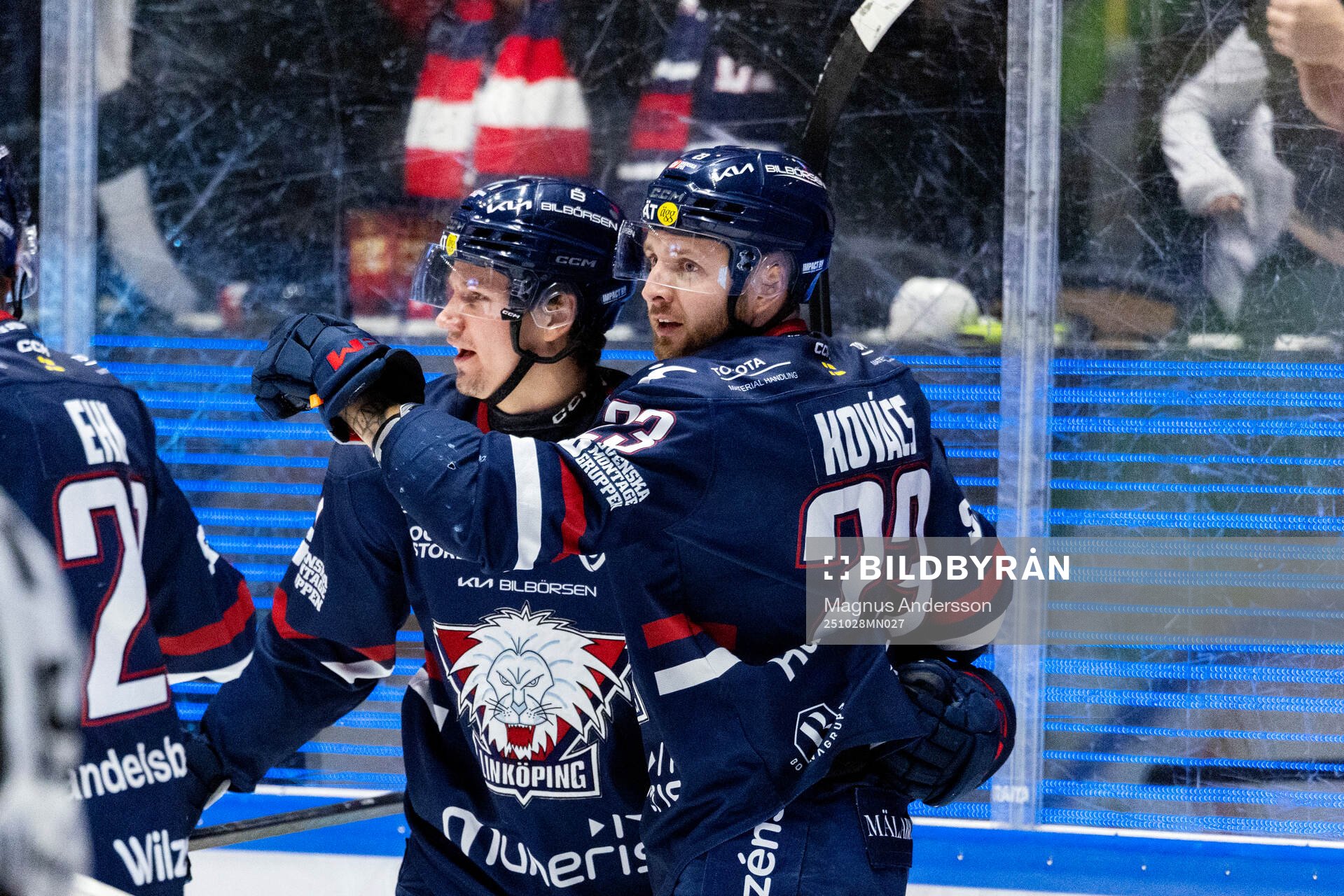 Linköpings Robin Kovacs jublar