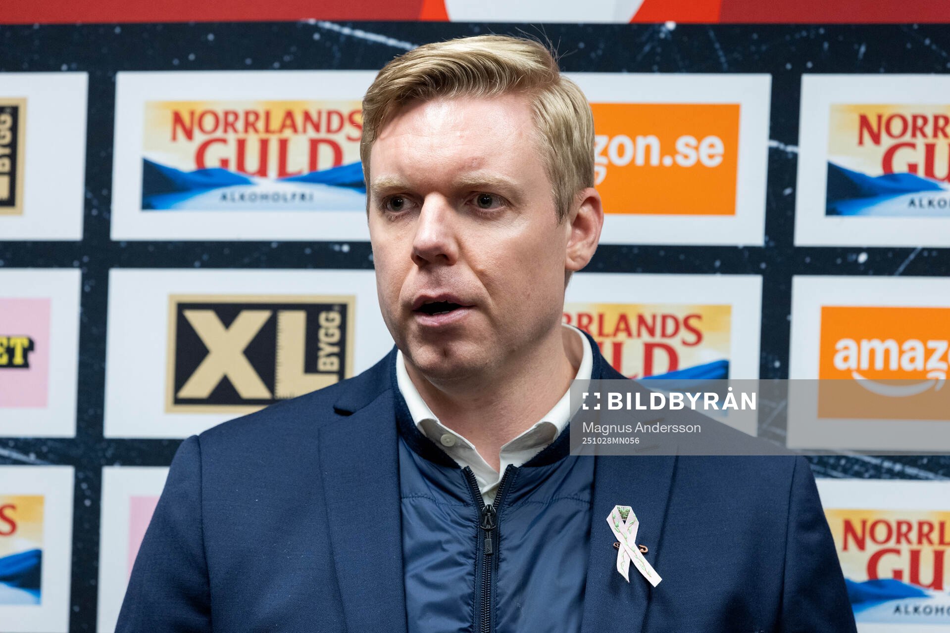HV71s tränare Anton Blomqvist