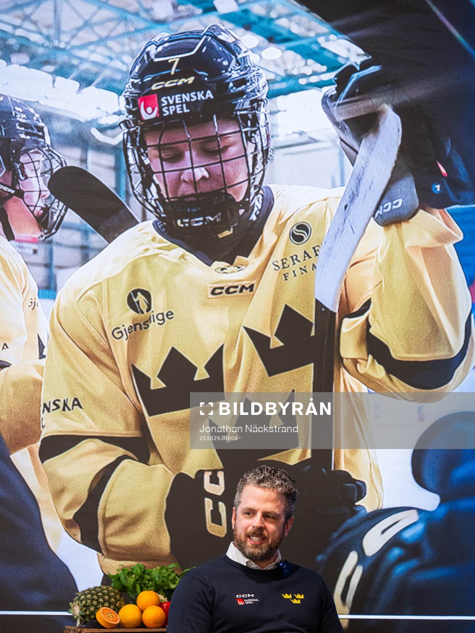 Tre Kronor dams förbundskapten Ulf Lundberg