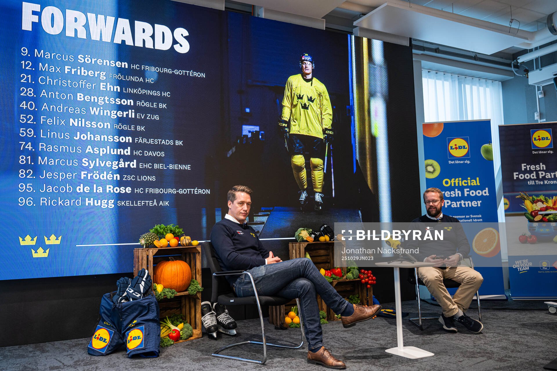 Tre Kronor herrs förbundskapten Sam Hallam