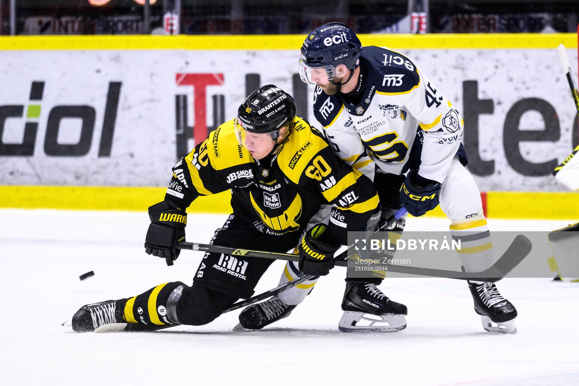 Västerås Niclas Lundgren och Södertäljes Sebastian Dyk