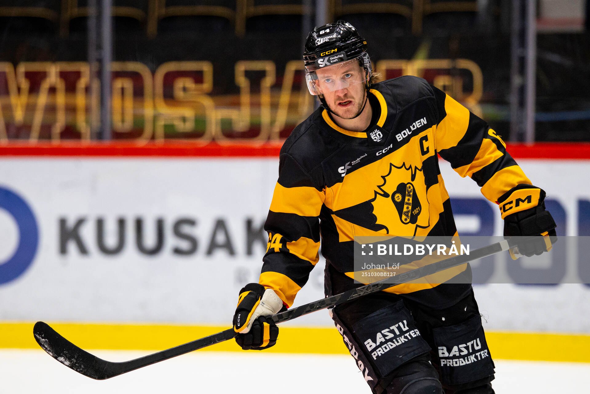 Skellefteås Jonathan Pudas innan ishockeymatchen i SHL