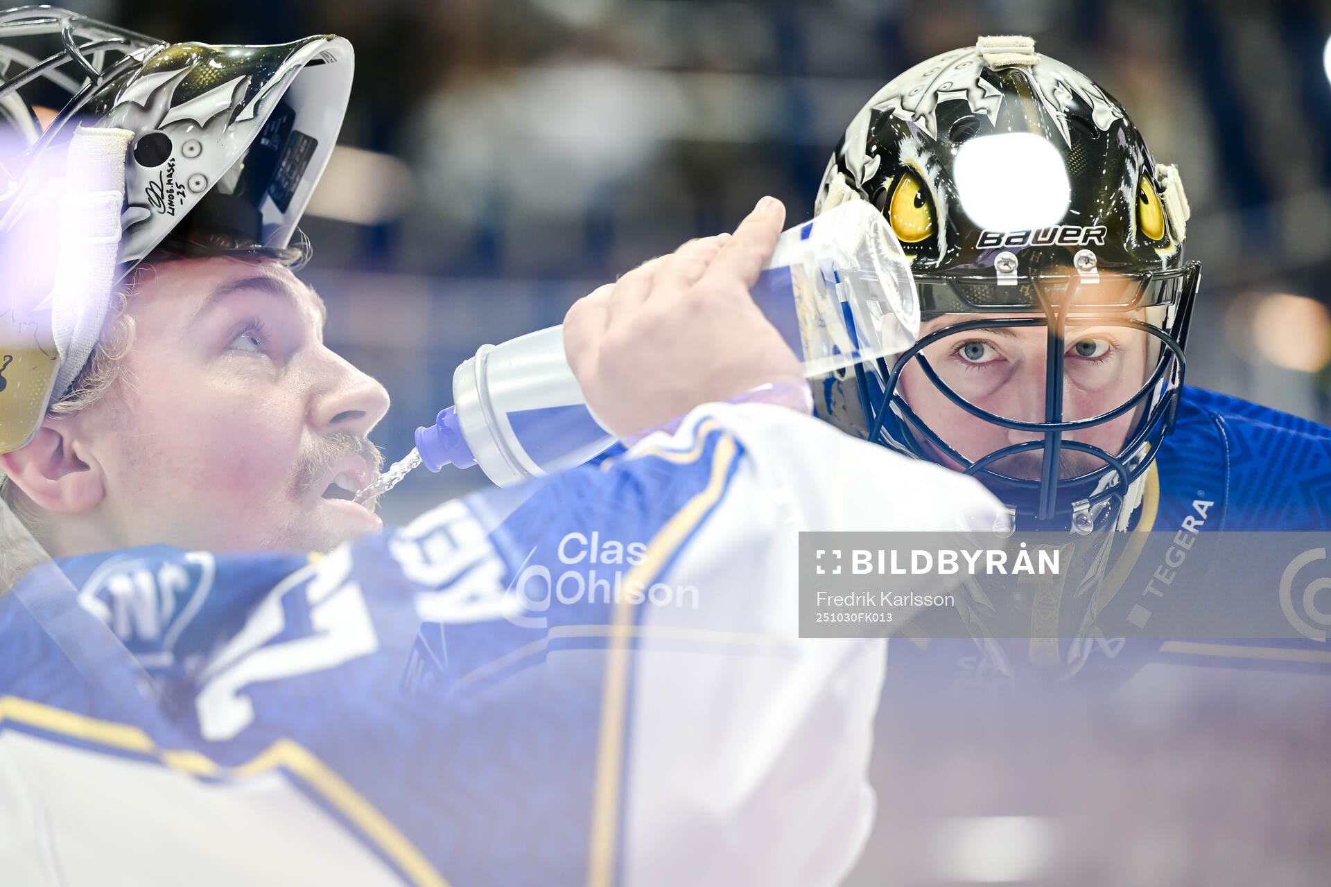 Dubbelexponering av Leksands målvakt Robin Christoffersson