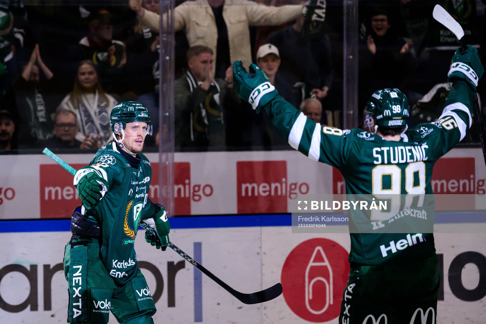 Färjestads Magnus Nygren jublar