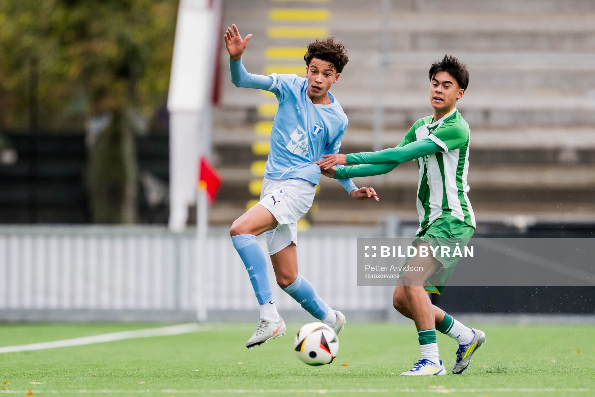 Malmö FFs Leon da Silva och Hammarbys Leon Smars