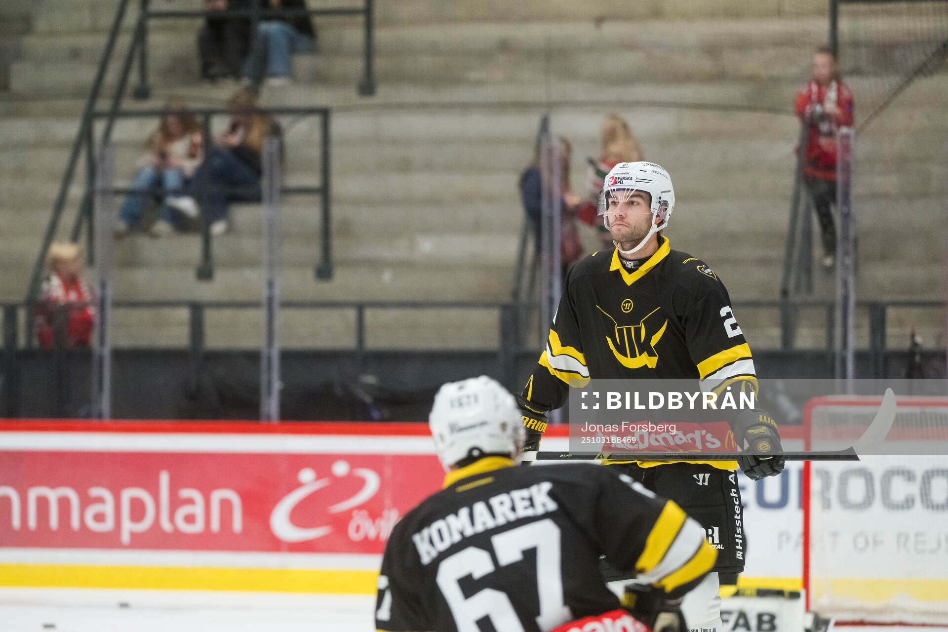 Västerås Henrik Malmström innan ishockeymatchen i