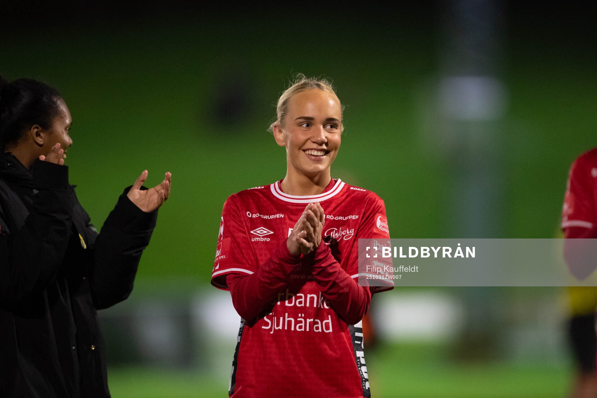 Elfsborgs Tea Skoglund jublar