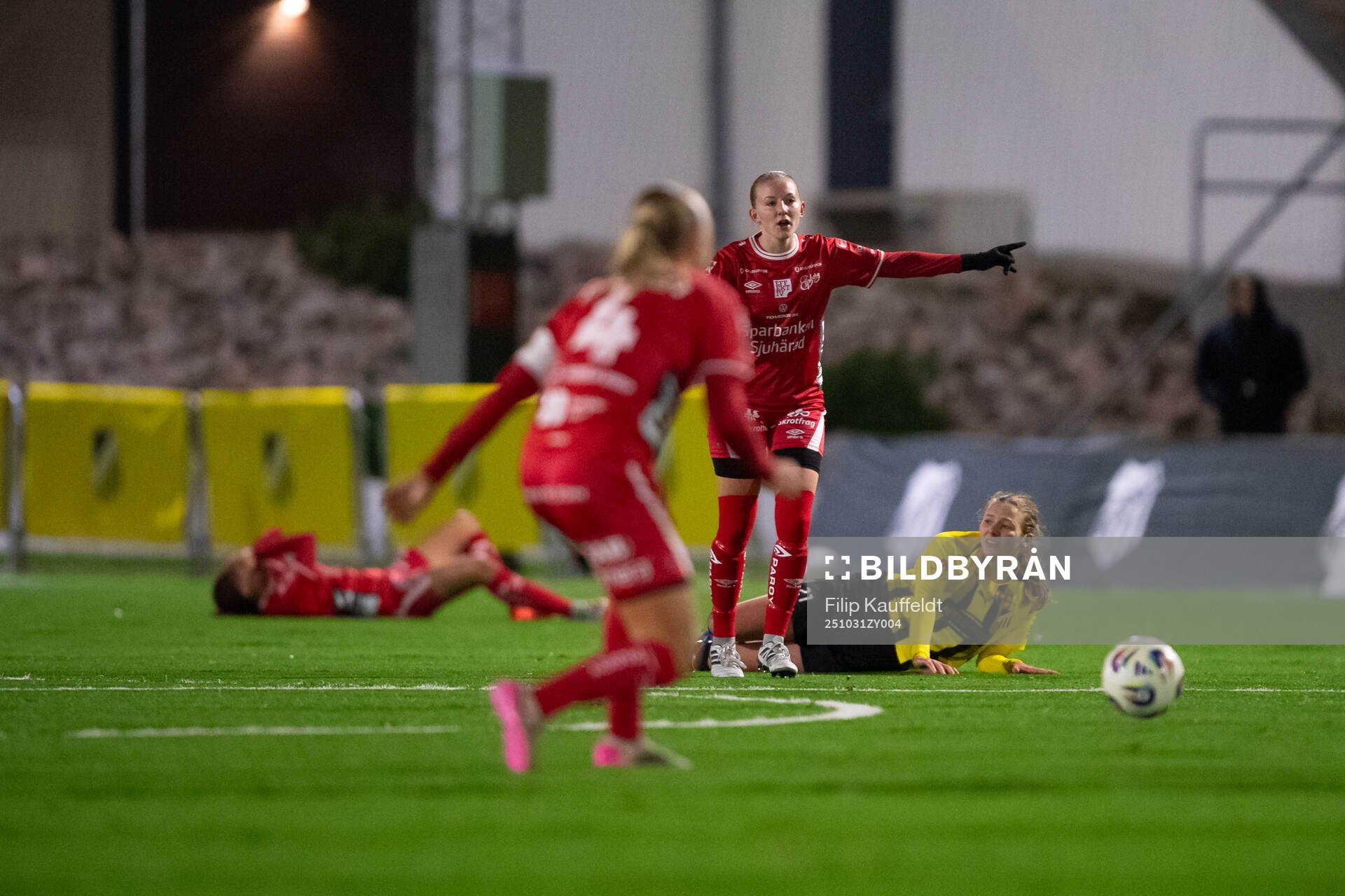 Elfsborgs Hanna Gunnarsson och Häckens Tora Lindskog