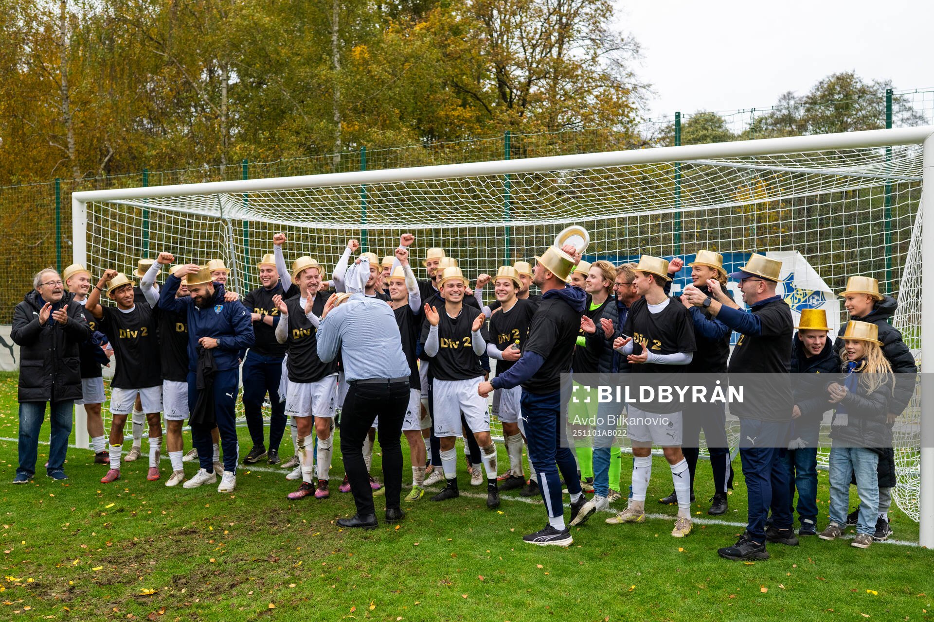 Staffanstorps Uniteds spelare jublar
