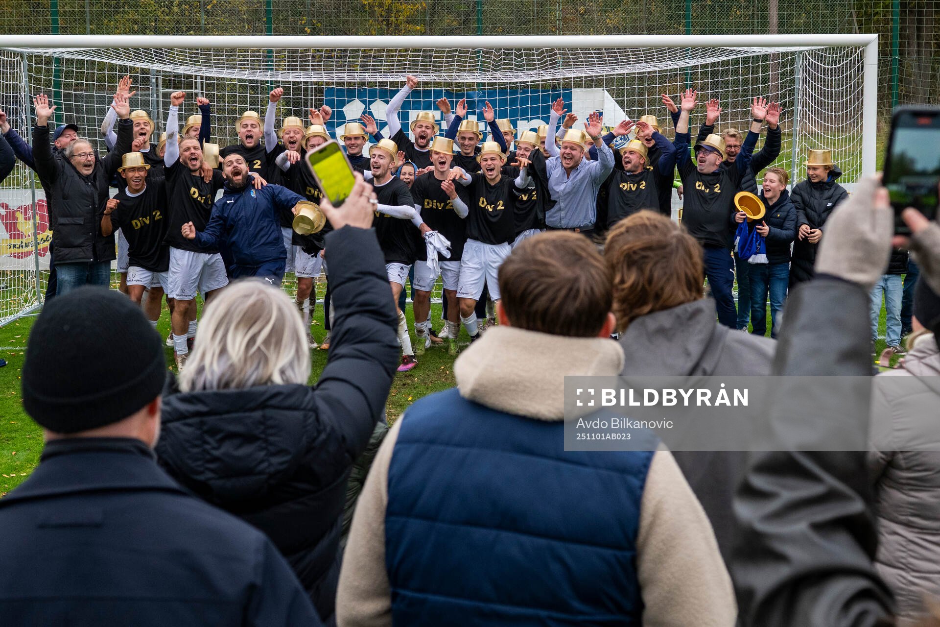 Staffanstorps Uniteds spelare jublar