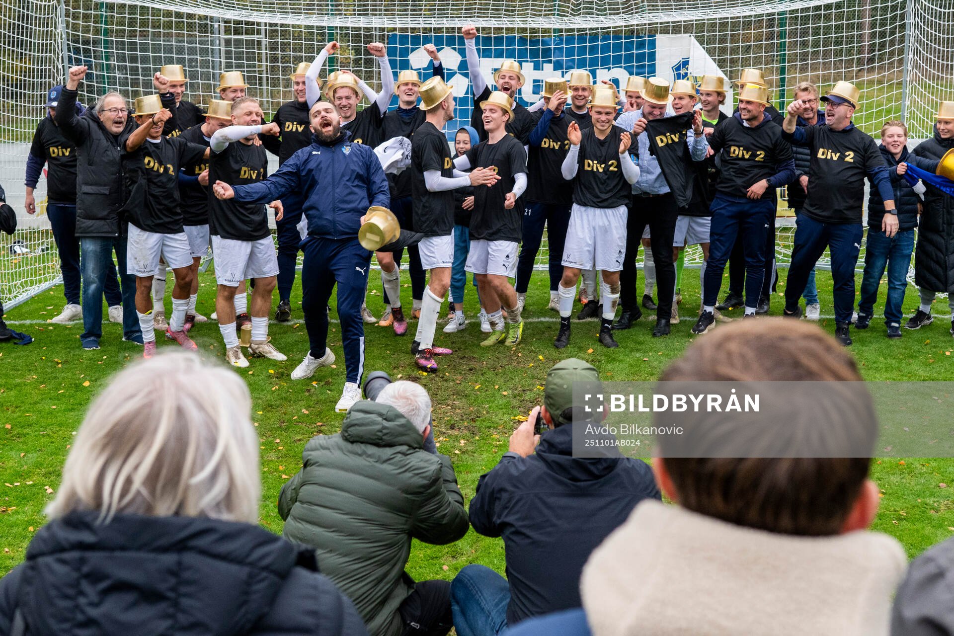 Staffanstorps Uniteds spelare jublar