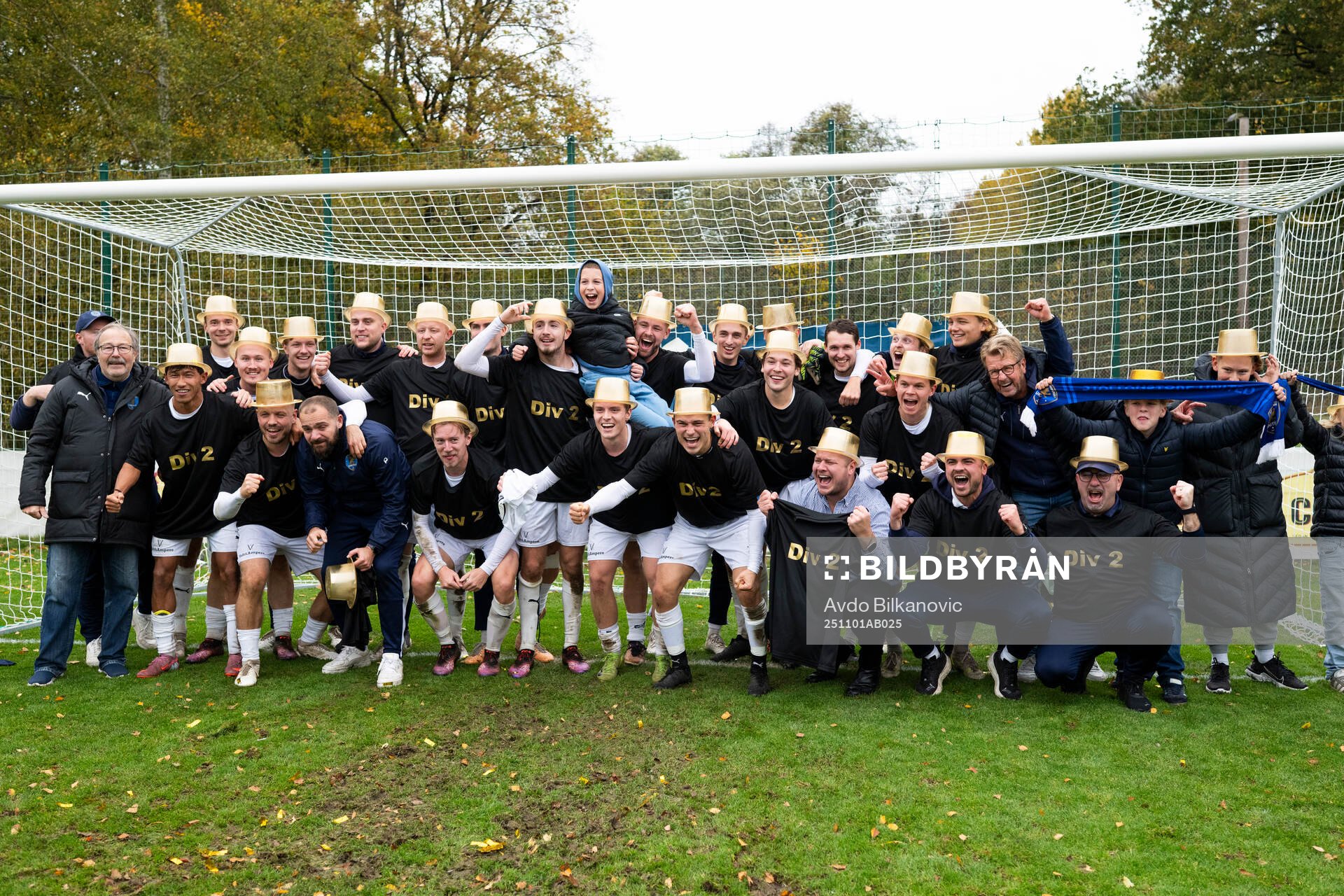 Staffanstorps Uniteds spelare jublar