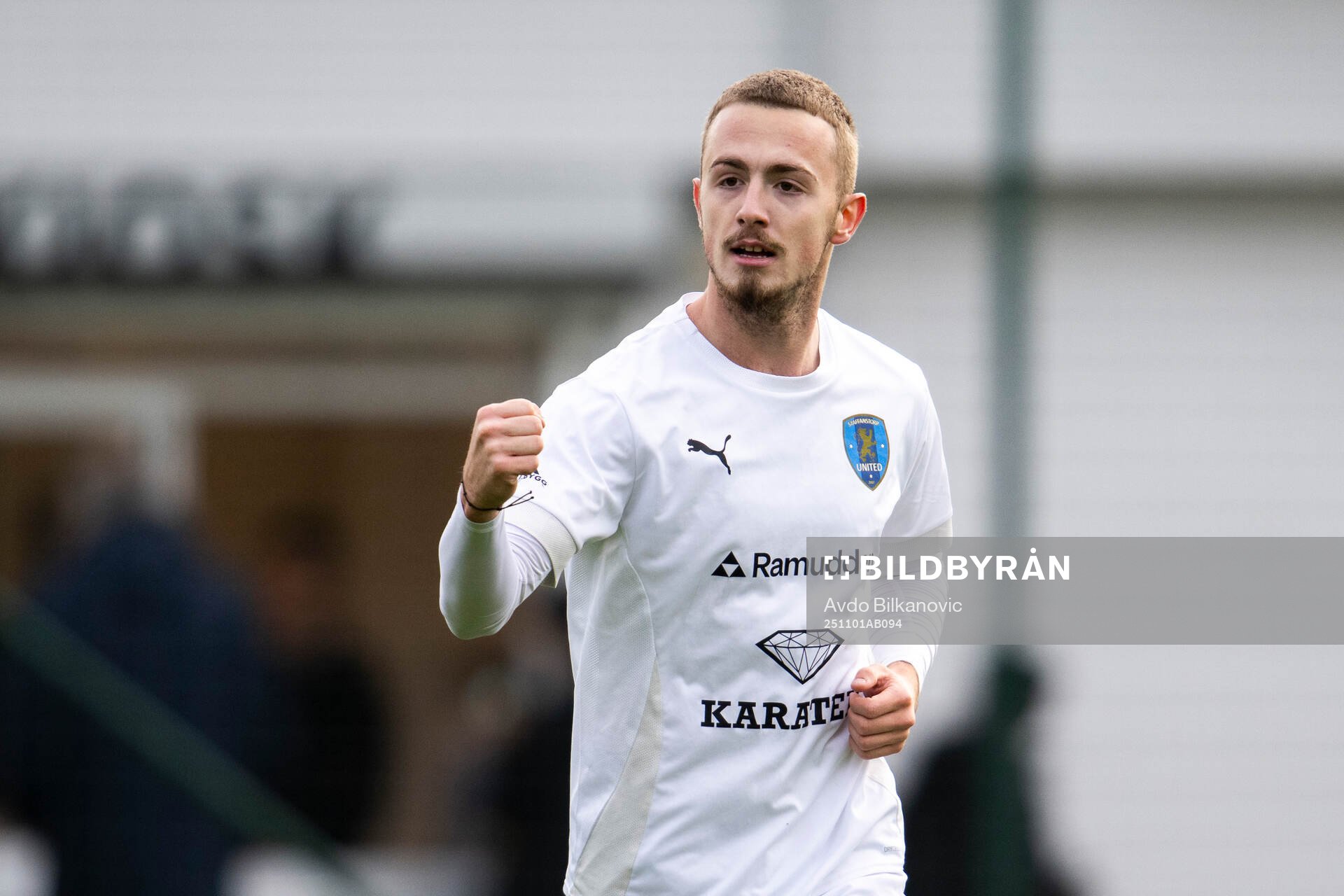 Staffanstorps Uniteds Tarik Fetahovic jublar