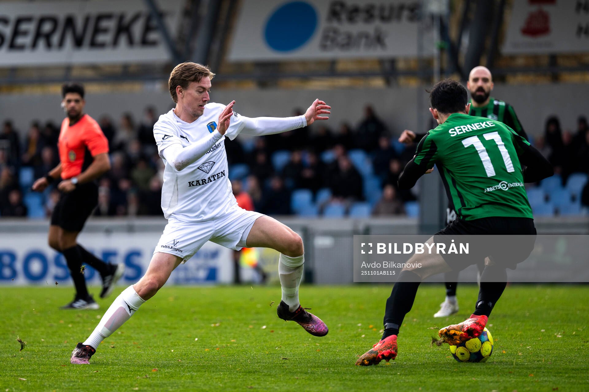 Högaborgs Adham Hazime och Staffanstorps Uniteds Viktor