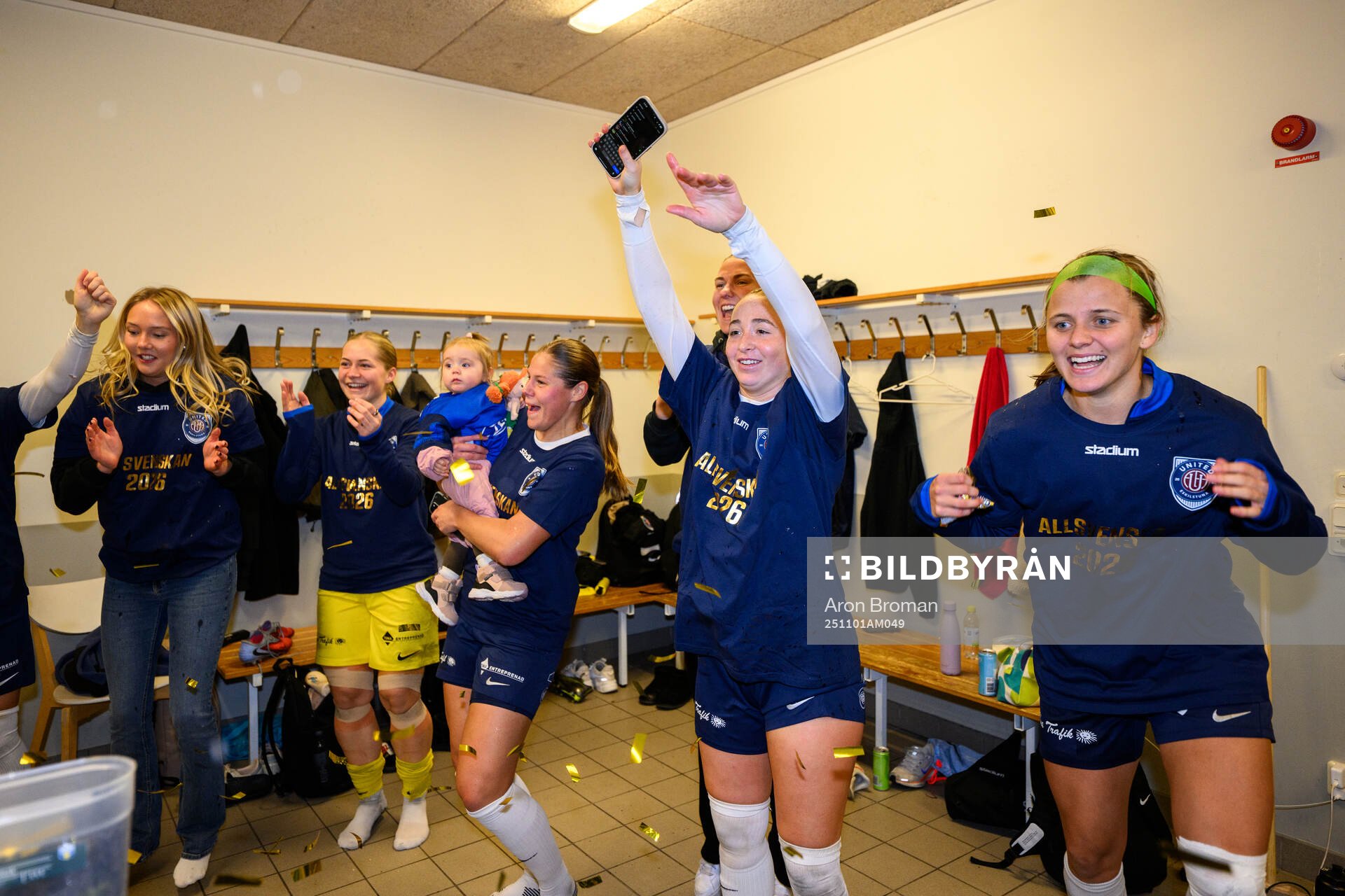 Eskilstuna Uniteds Rylie Rae Combs och Elizabeth Mclaughlin