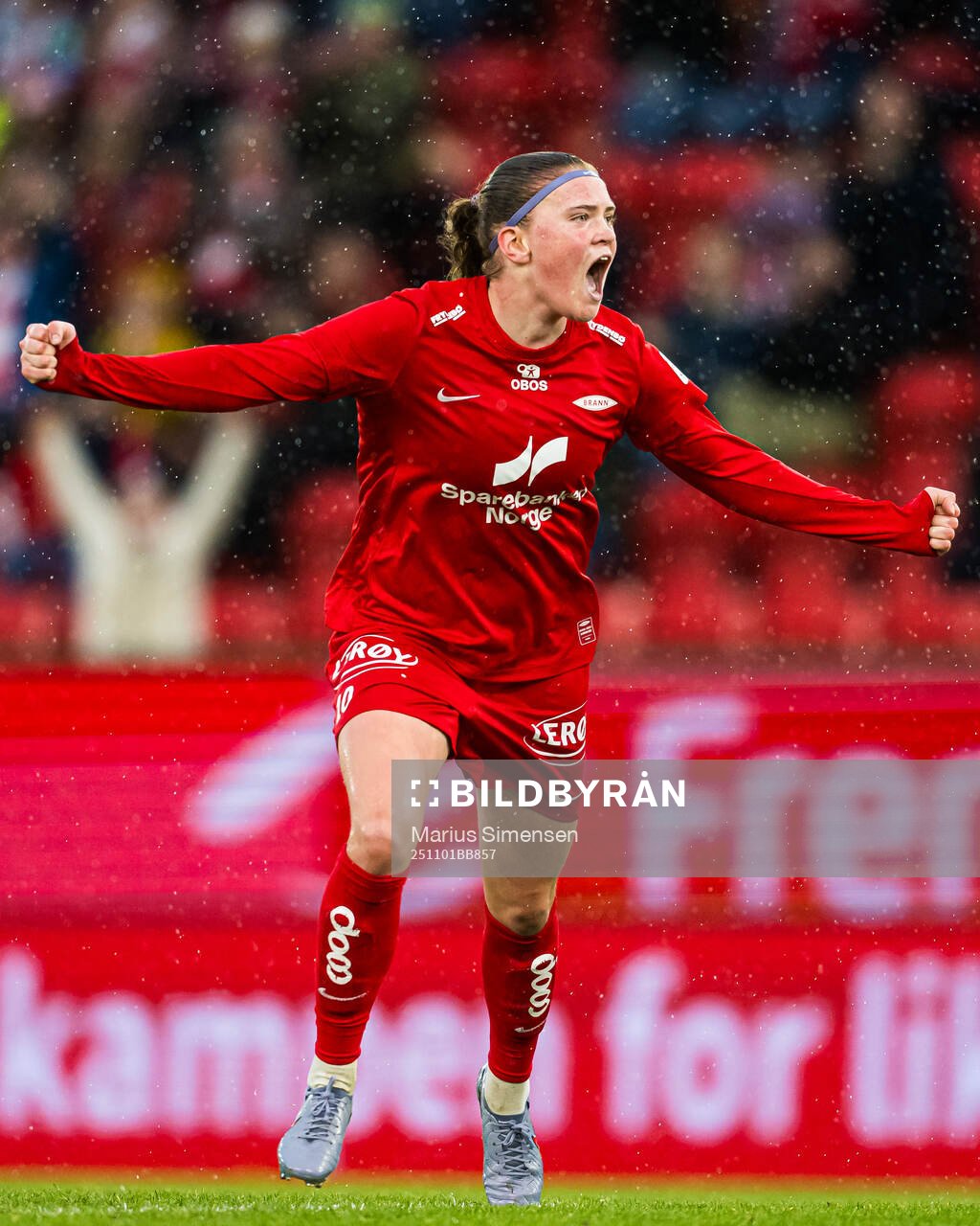 Signe Gaupset of Brann celebrates