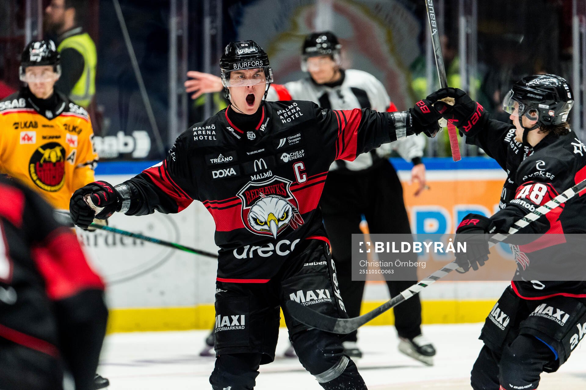 Malmö Redhawks Fredrik Händemark jublar