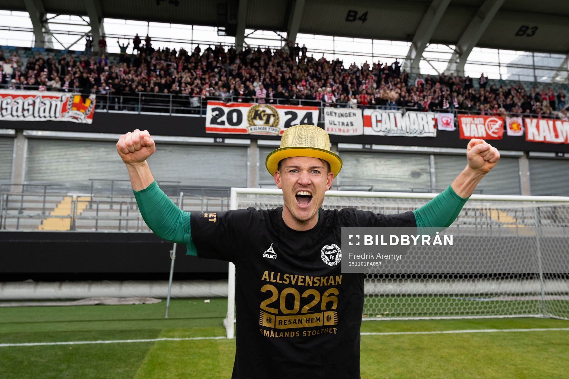 Kalmars målvakt Jakob Kindberg jublar