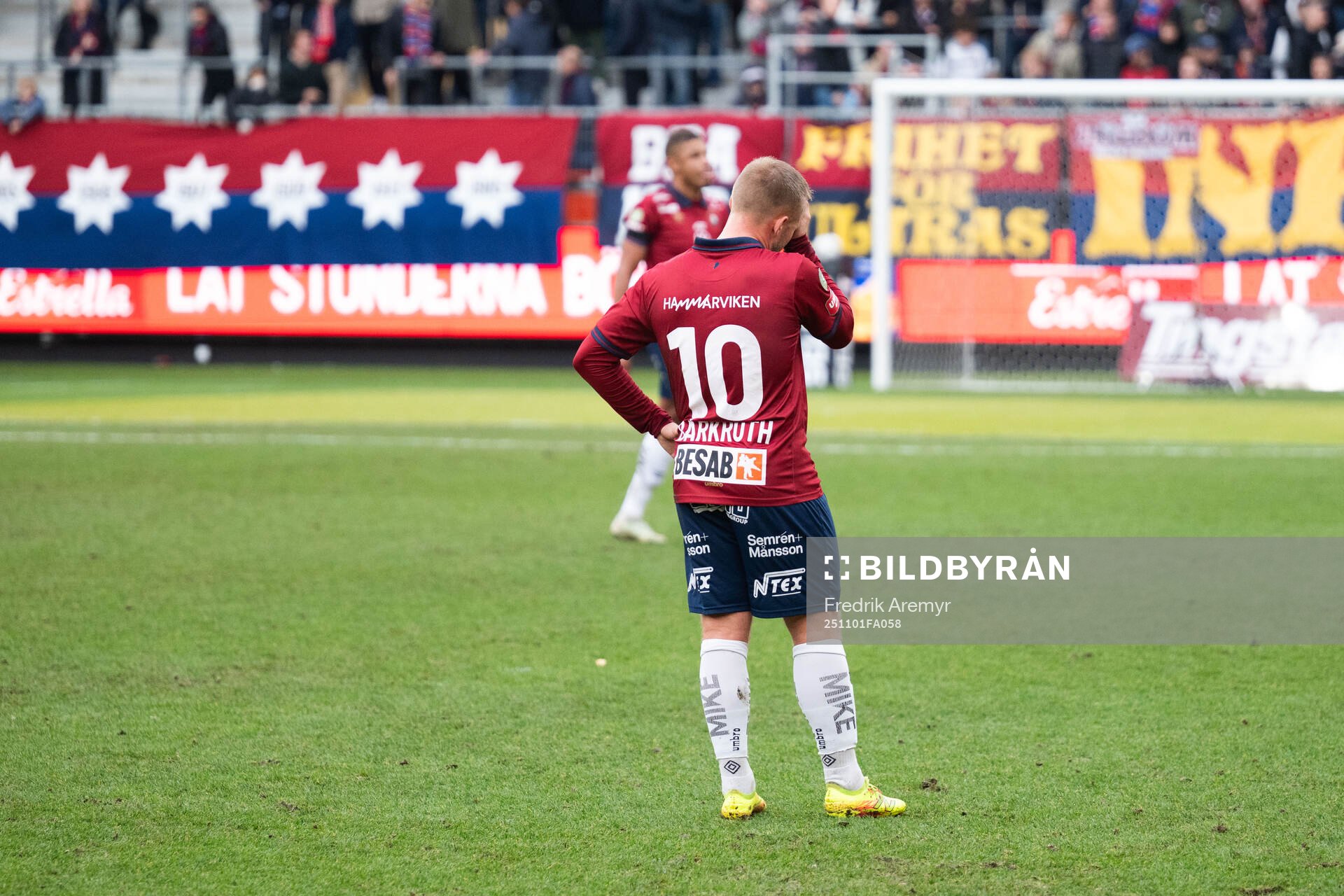 Örgrytes Nicklas Bärkroth deppar