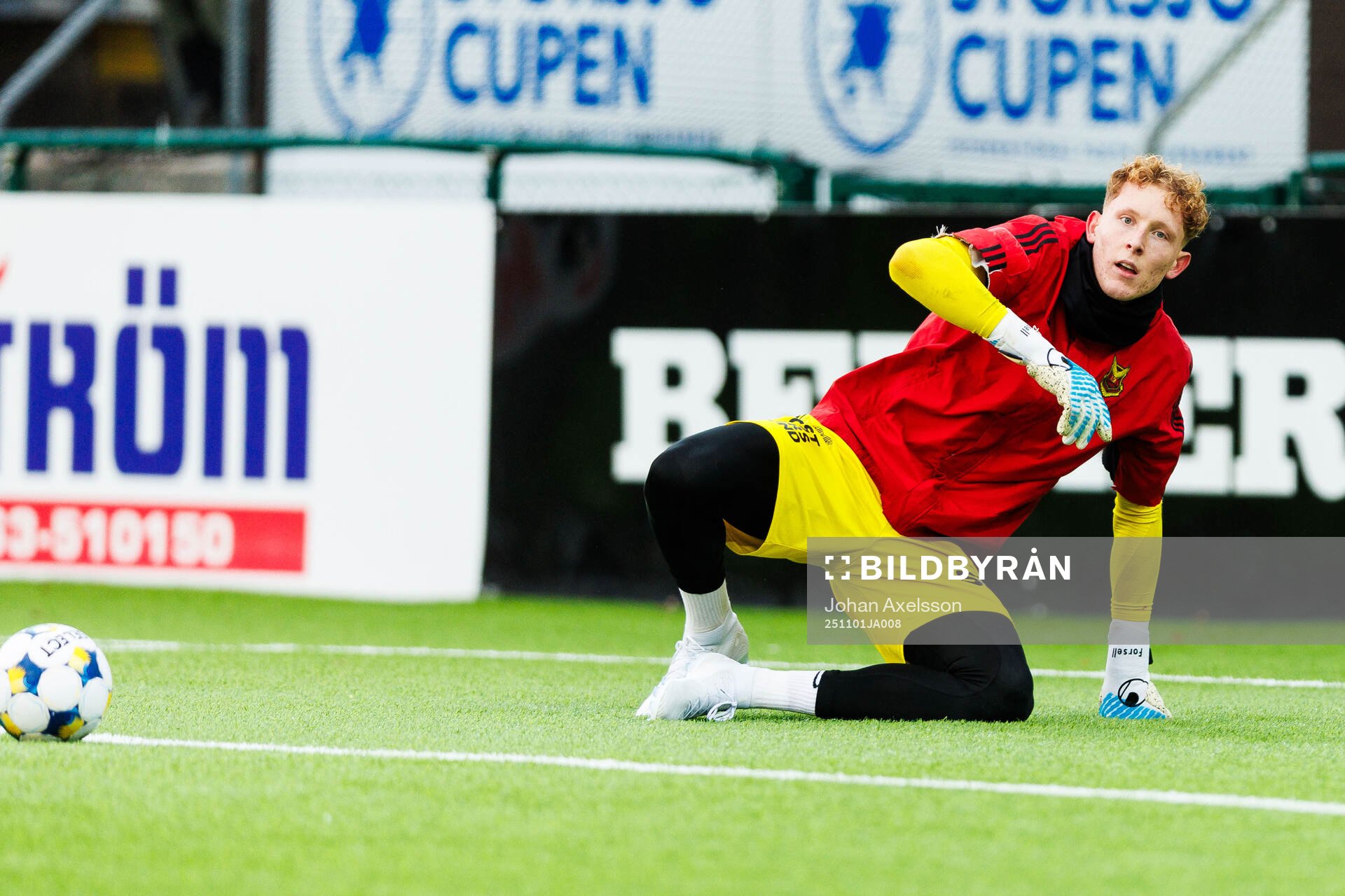Östersunds målvakt Rasmus Forsell