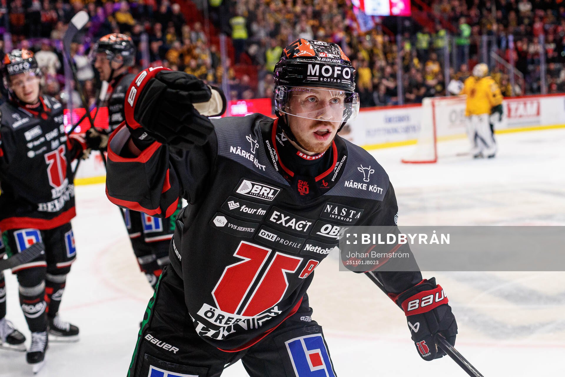 Örebros Kalle Kossila jublar