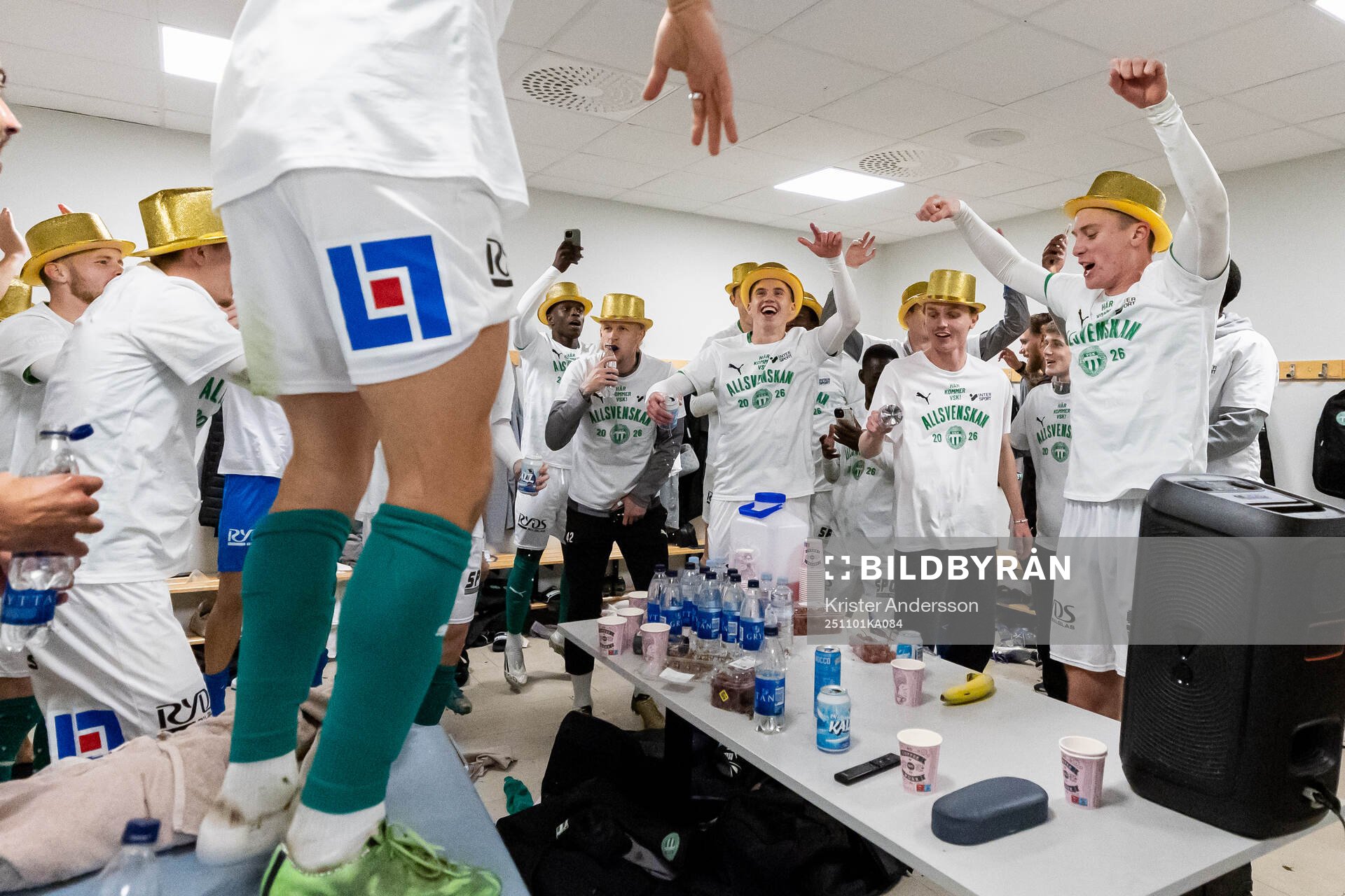 Västerås spelare jublar