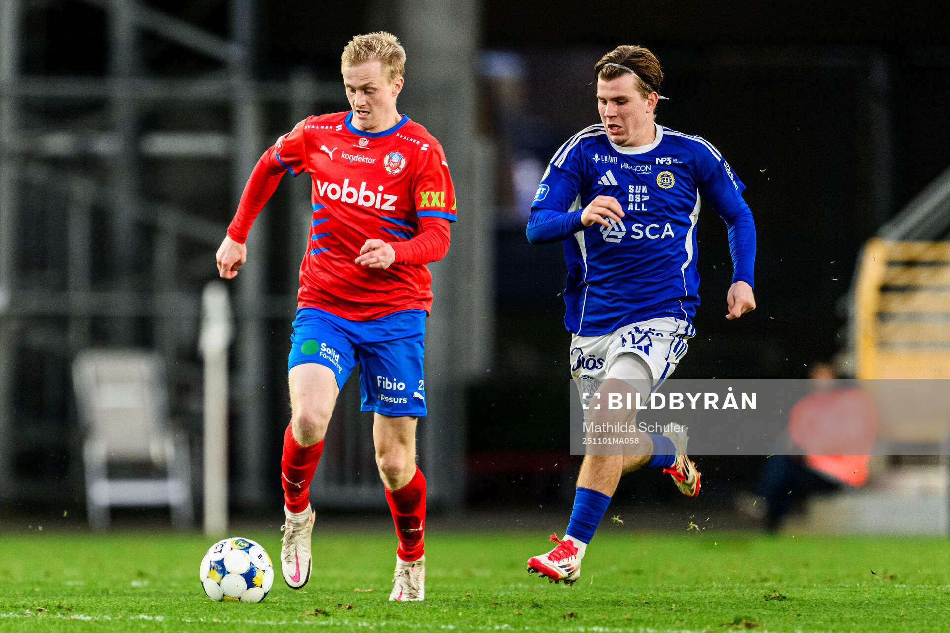 Helsingborgs Oscar Aga och GIF Sundsvalls Jeremiah Björnler