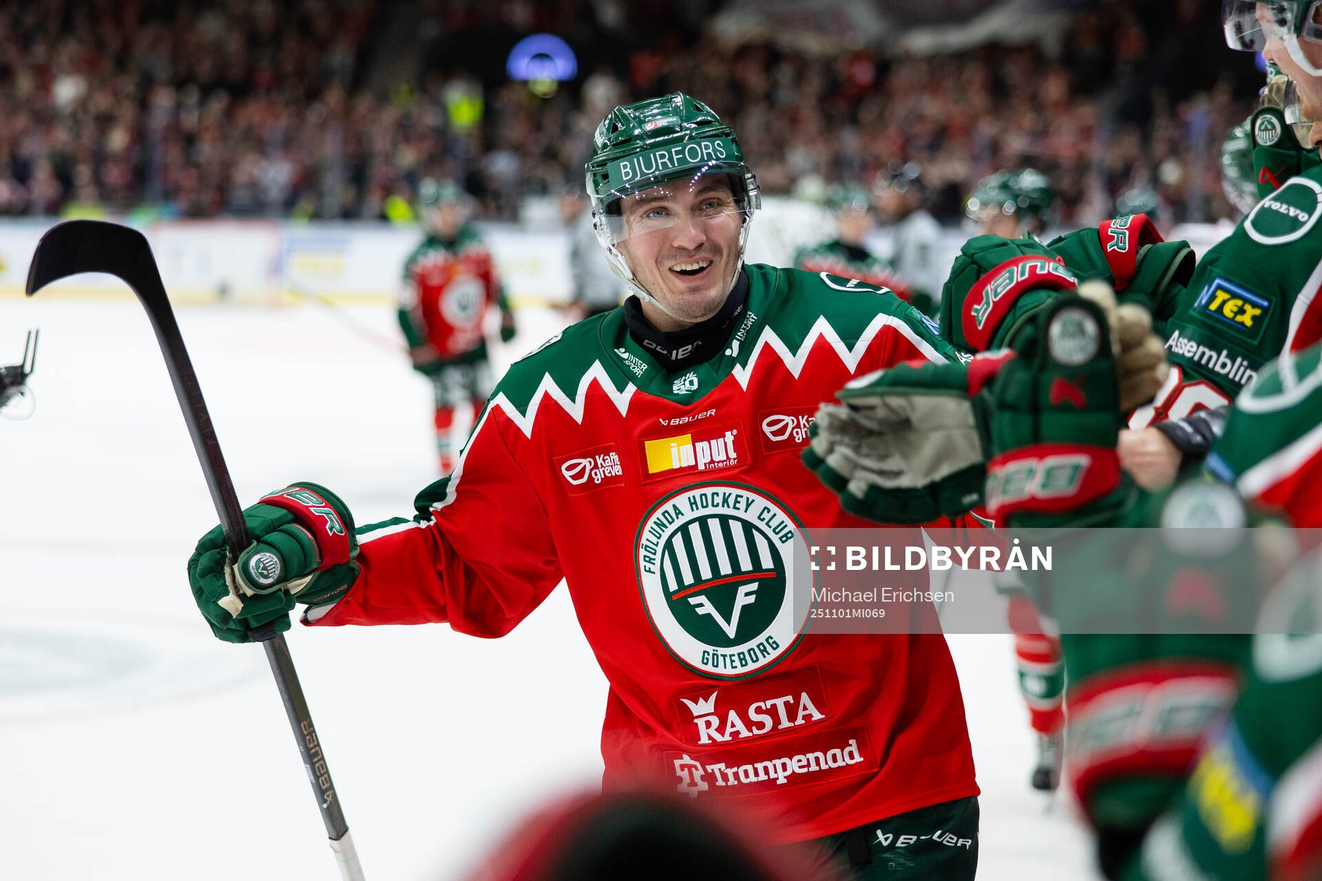 Frölundas Max Lindholm jublar