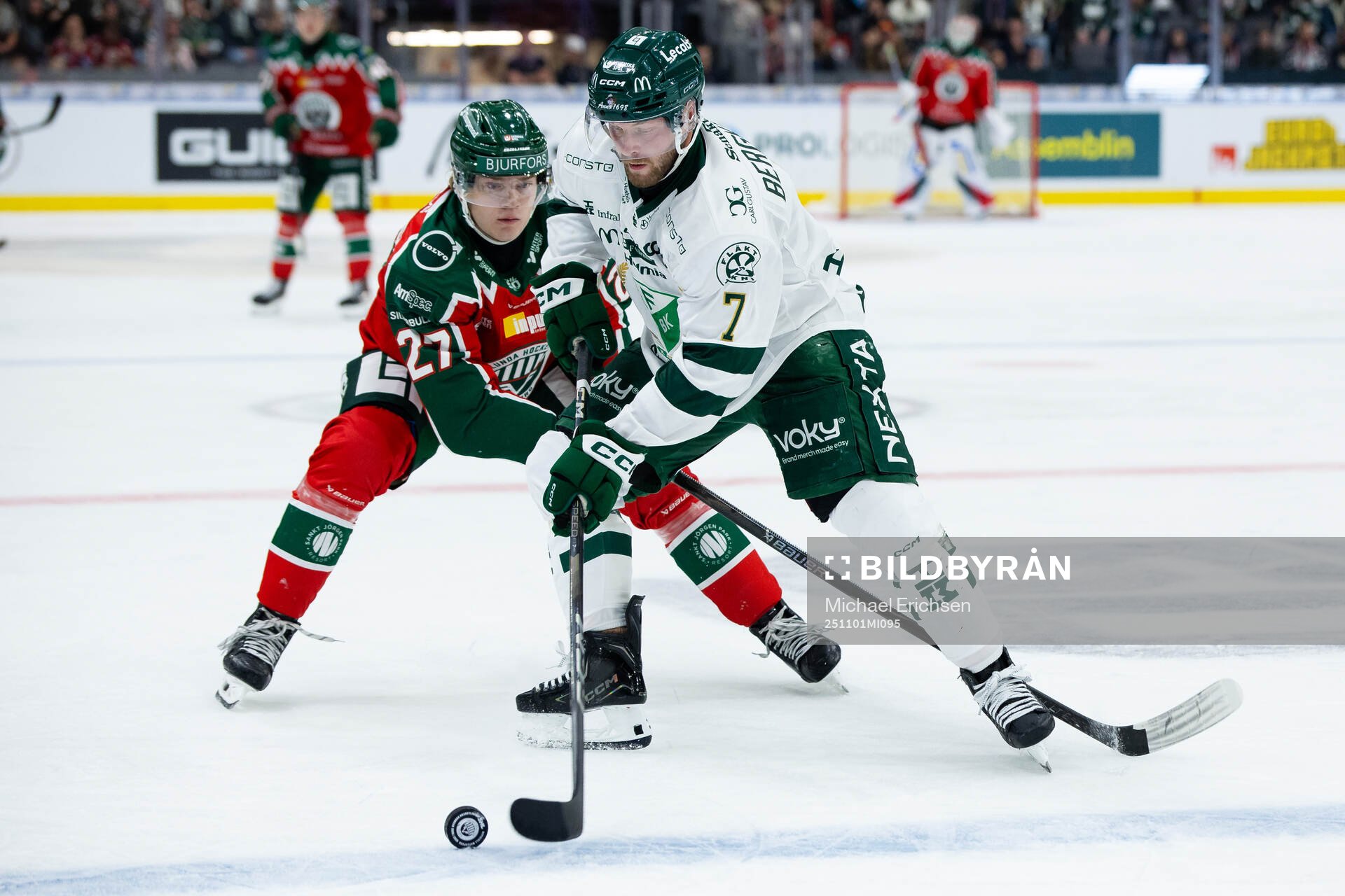 Frölundas Theodor Niederbach och Färjestads Axel Bergkvist