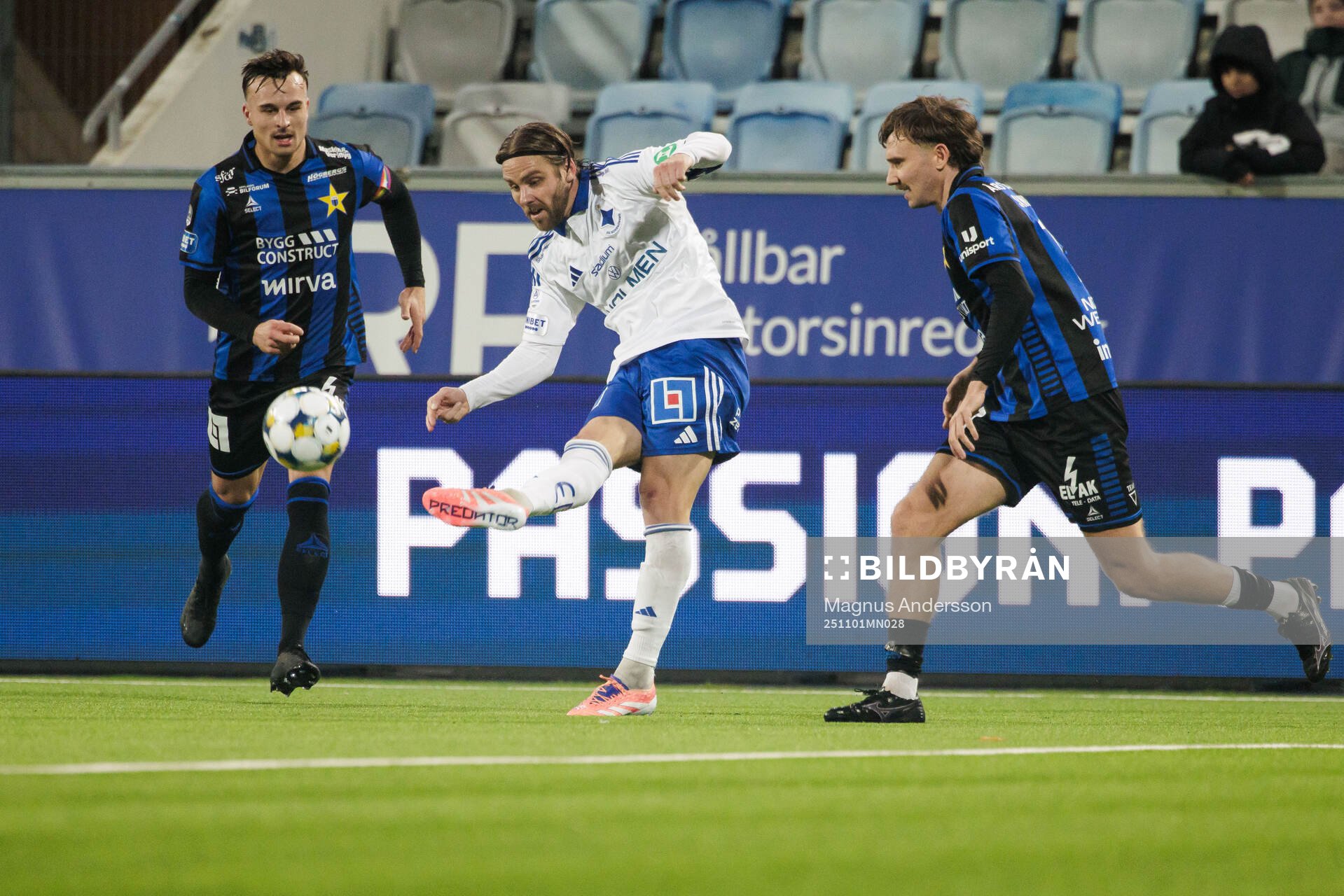 Sirius Henrik Rönnlöf Castegren och Simon Sandberg mot
