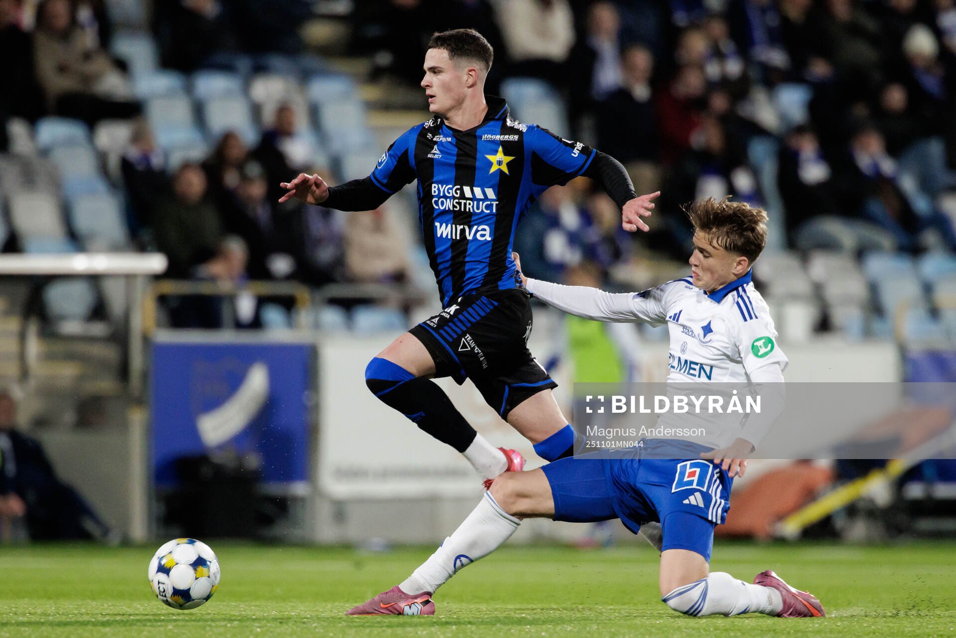 Sirius Robbie Ure och IFK Norrköpings Åke Andersson