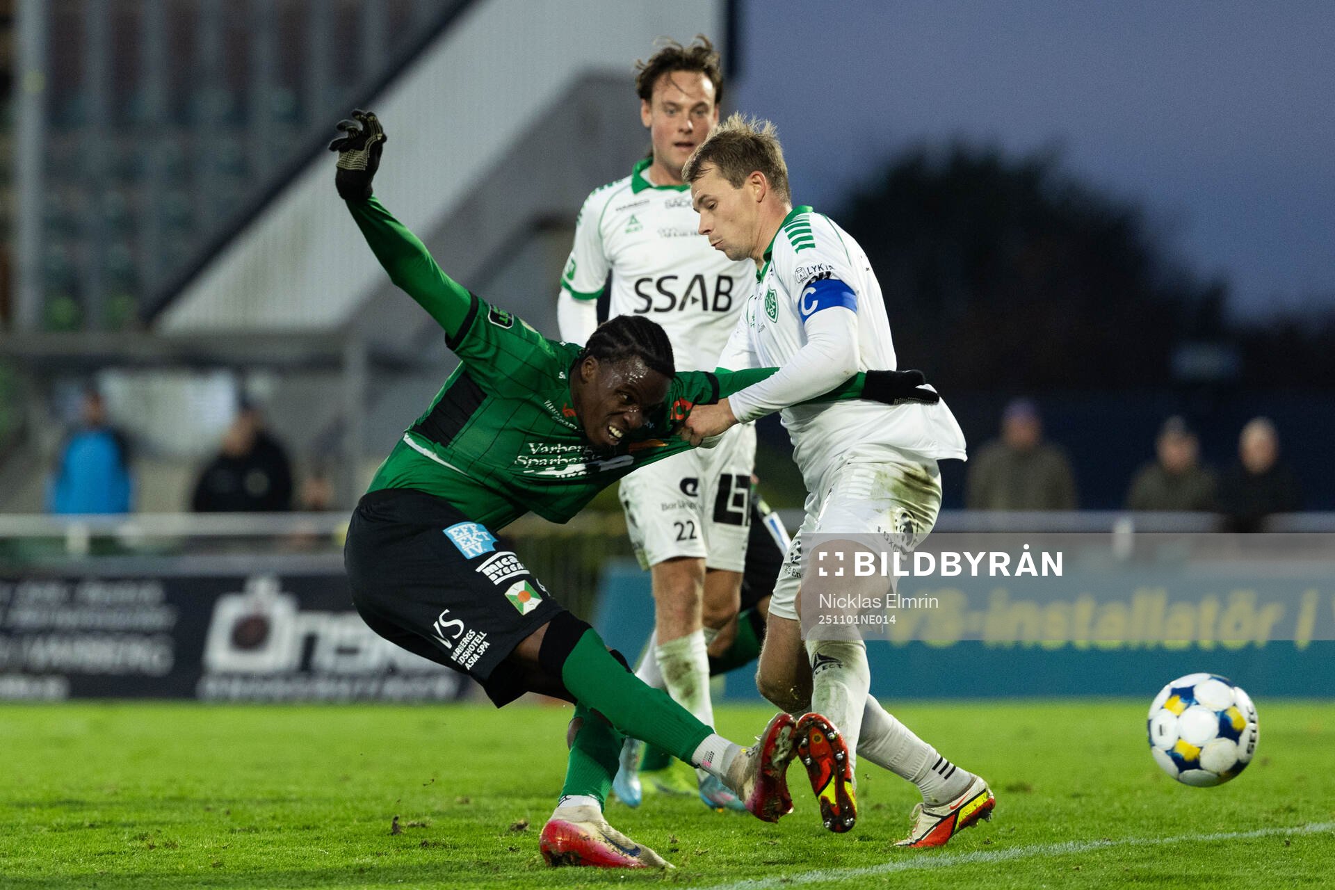 Varbergs Calvin Kabuye och Brages Teodor Wålemark