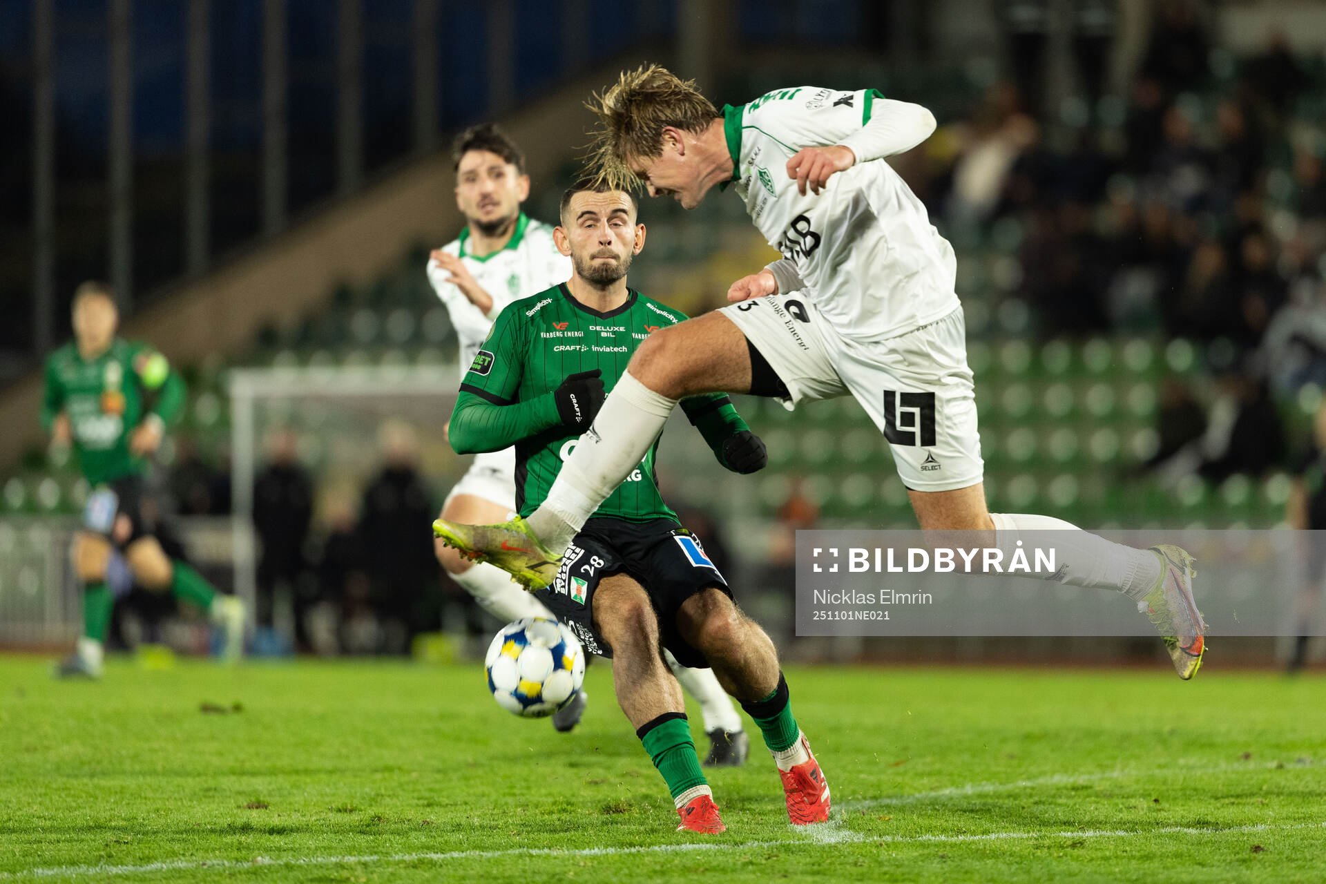 Brages Teodor Wålemark och Varbergs Erion Sadiku