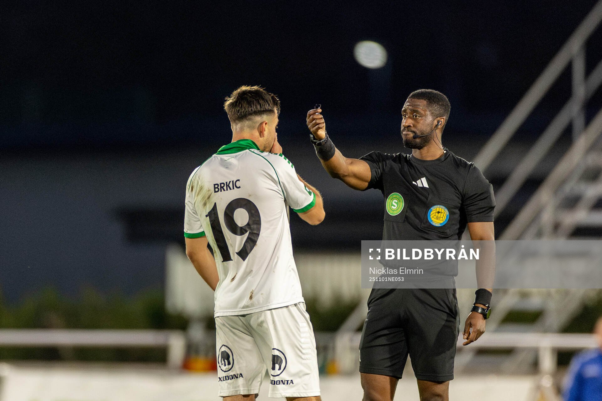 Domare Fredrik Oppong