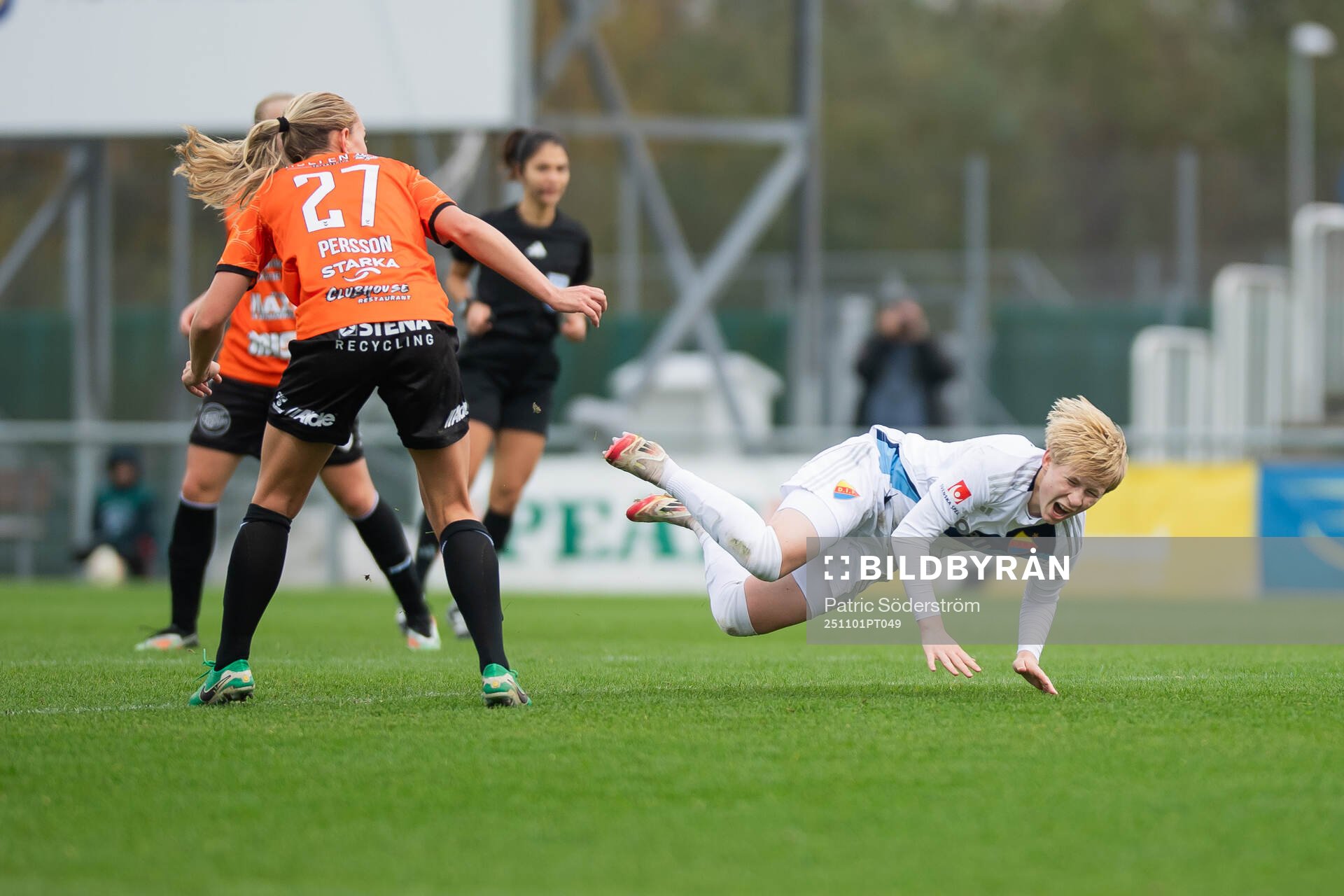 Kristianstads Viktoria Persson och Djurgårdens Olivia
