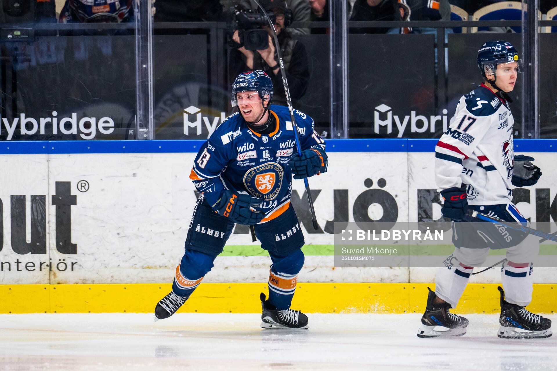 Växjös Dylan Mclaughlin jublar