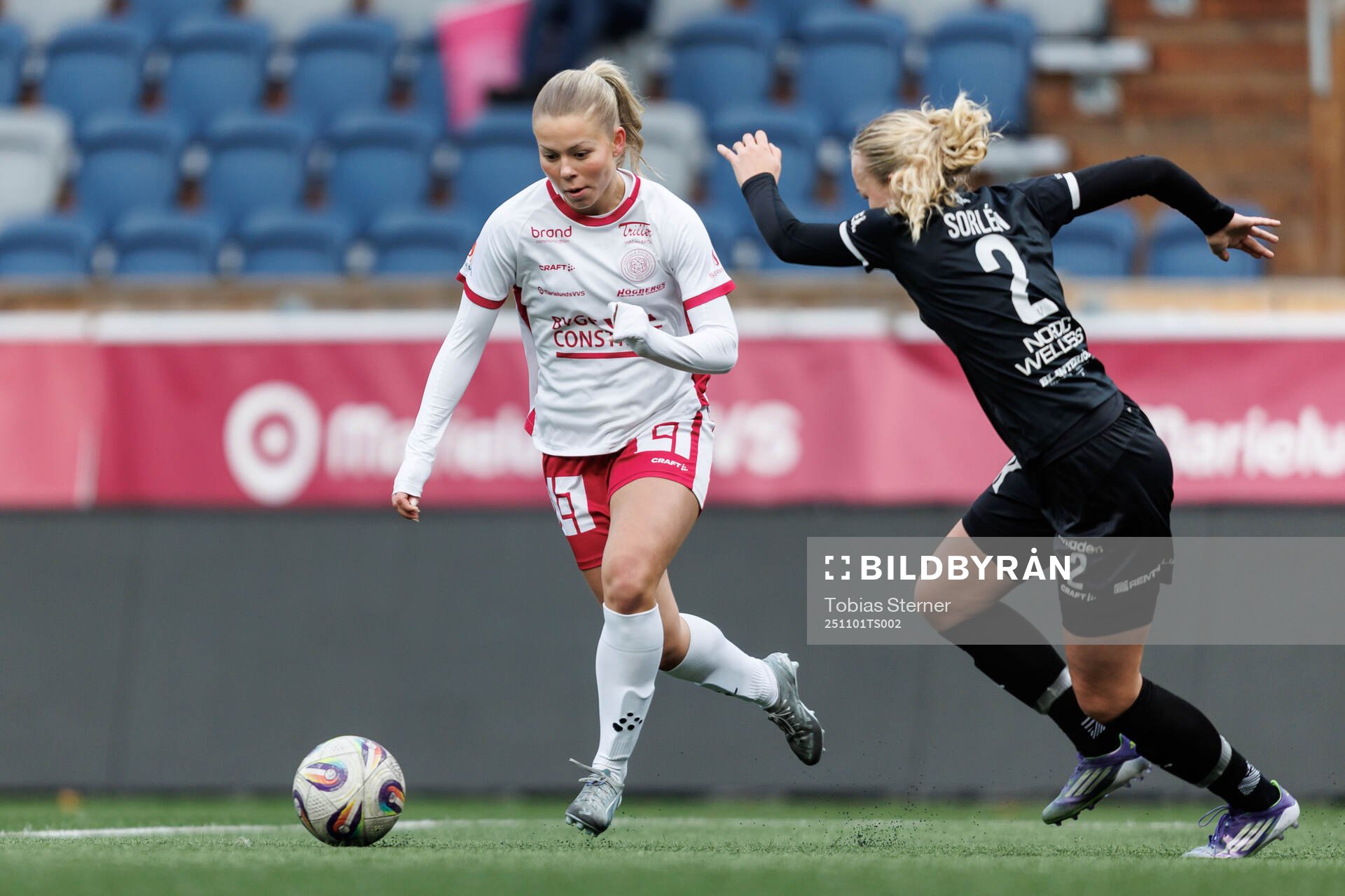 IK Uppsalas Älvali Lindström och Umeås Tilda Sörlén